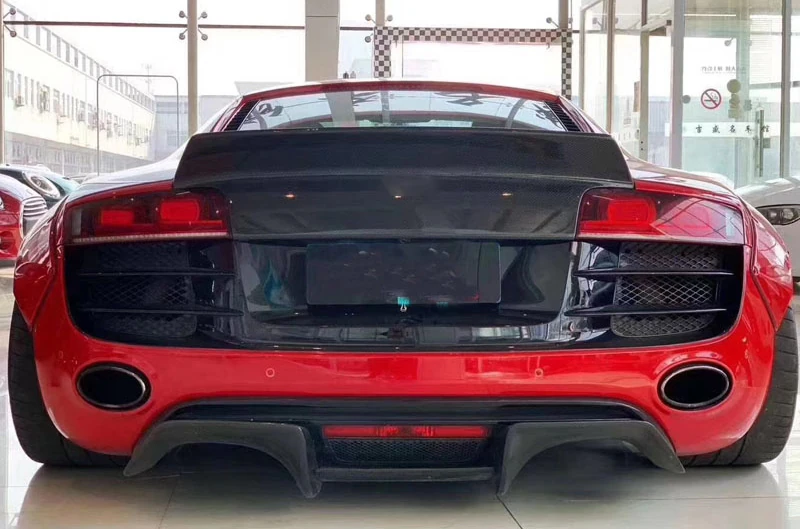 AUDI R8 Carbon Fiber Splitter Rear Lip Diffuser Gen 1 2008-2015