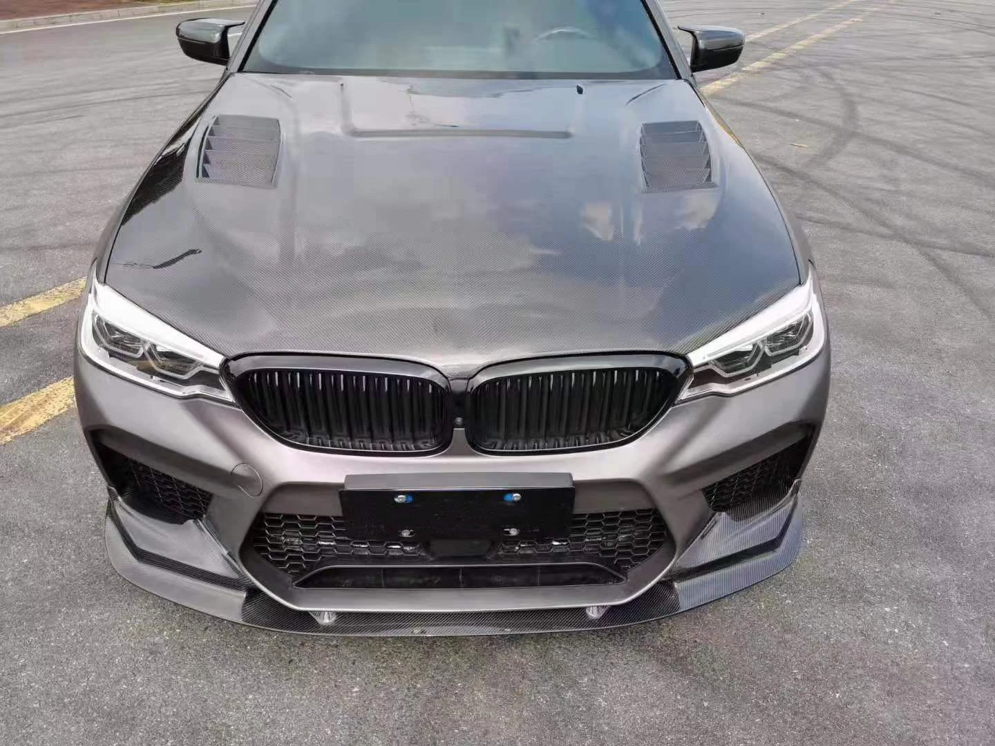 BMW M5 F90 Pre-Preg (Kuru) Karbon Fiber 3D Hava Kanallı Kaput