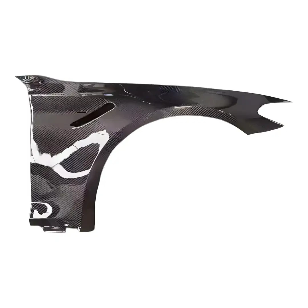 BMW M5 F90 Pre-Preg (Kuru) Karbon Fiber Ön Çamurluk