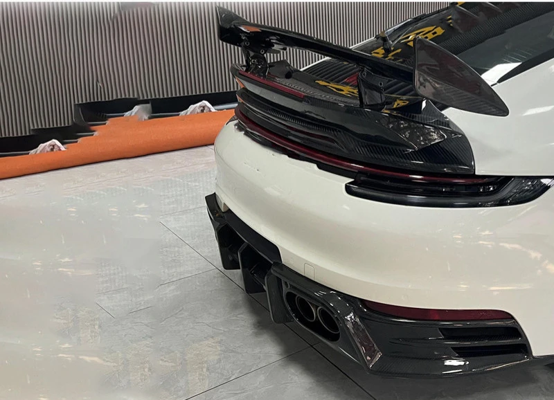 PORSCHE 911 Pre-Preg (Kuru) Karbon Fiber Body Kit