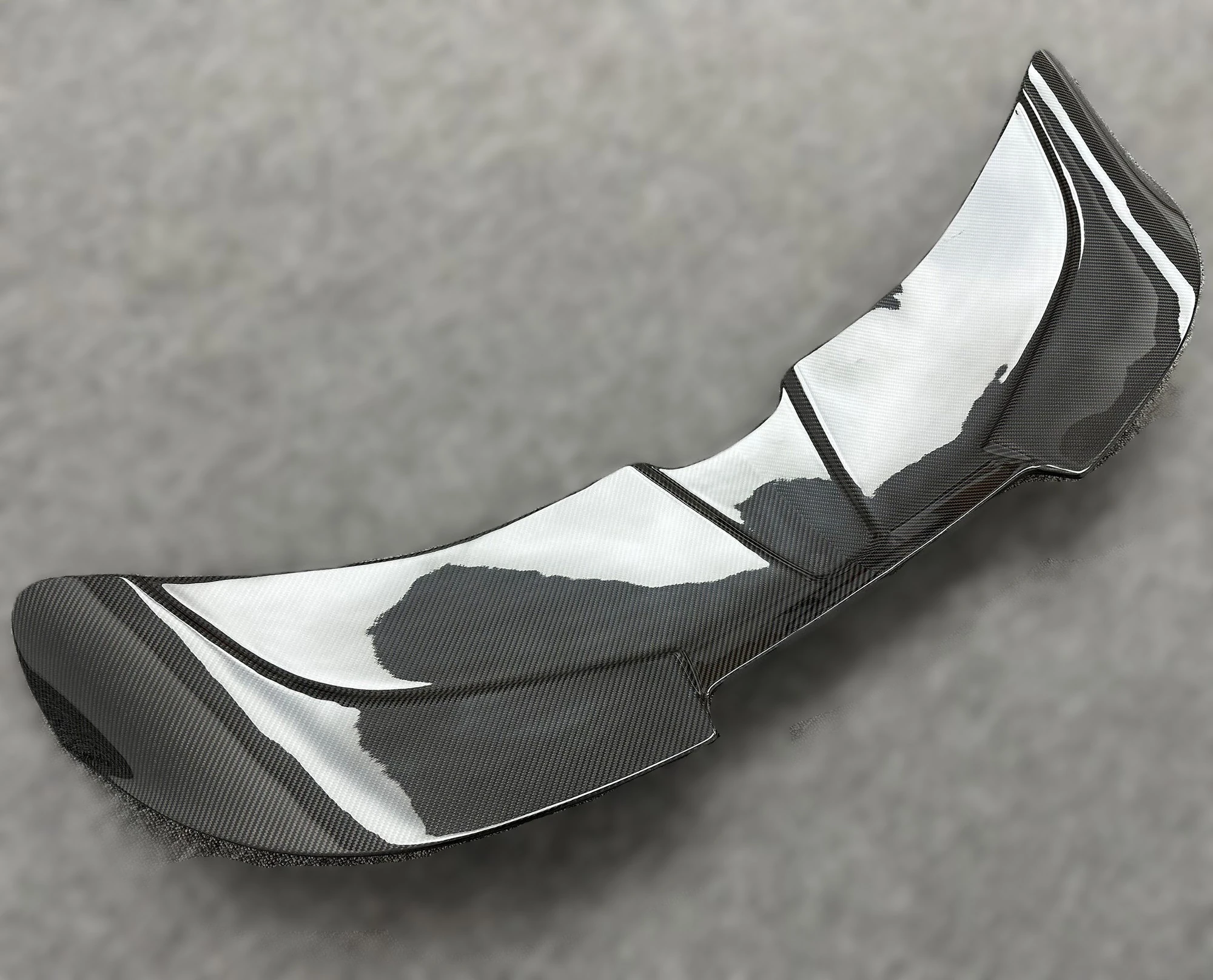 MCLAREN 720S Dry Carbon Fiber RY Spoiler