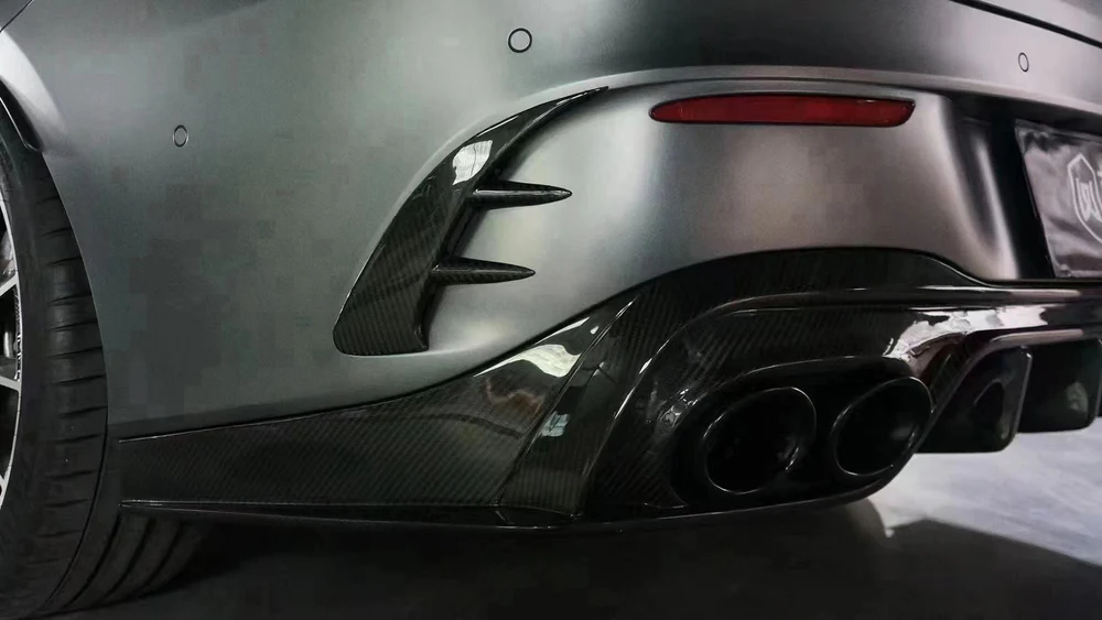 MERCEDES-BENZ AMG C118 Pre-Preg (Kuru) Karbon Fiber Arka Hava Kanalı