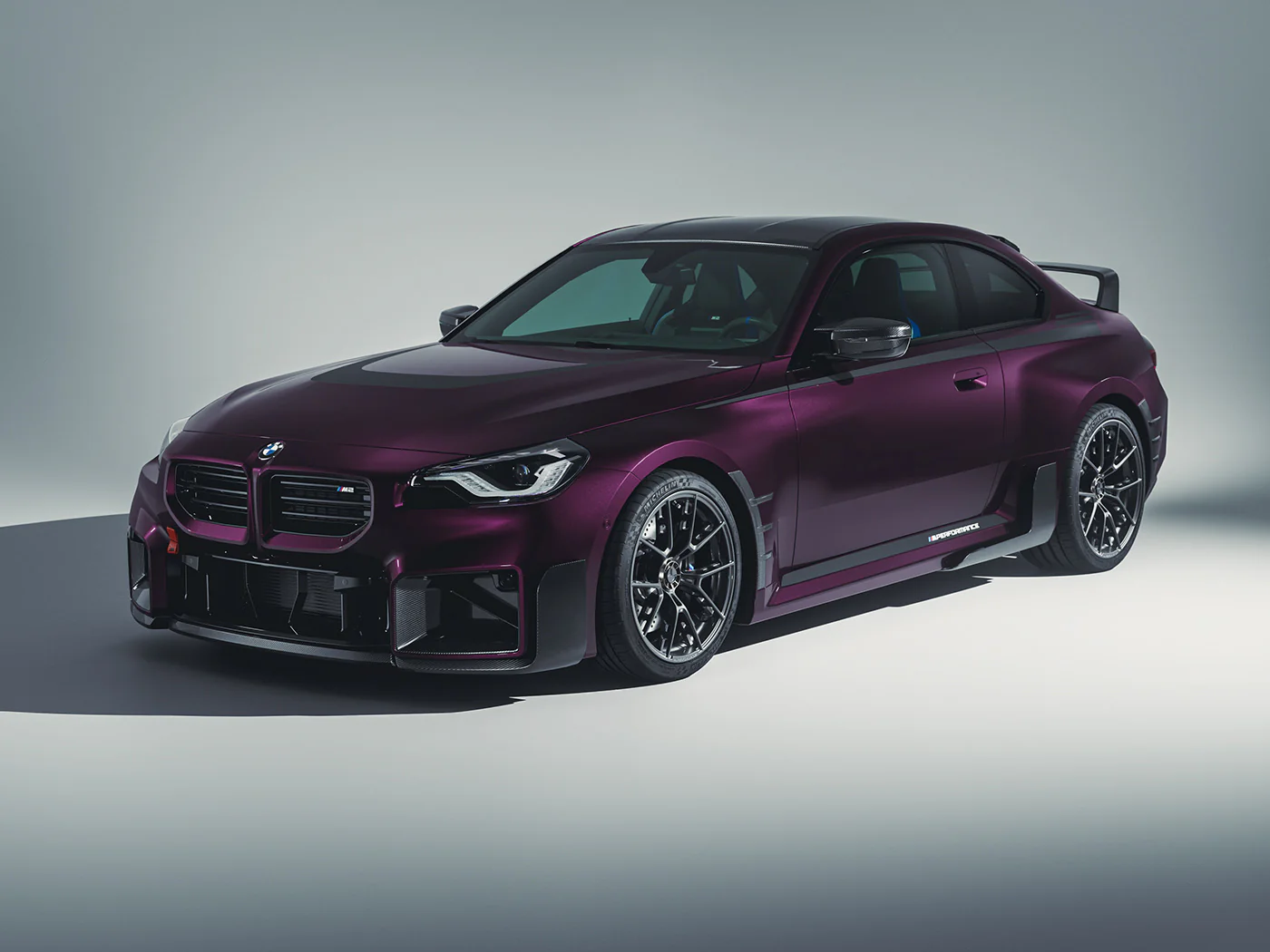 BMW M2 G87 Pre-Preg (Kuru) Karbon Fiber MP Yan Marşpiyel Ek