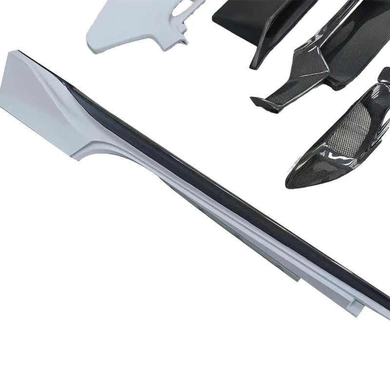 FERRARI 488 GTB/SPIDER Pre-Preg (Kuru) Karbon Fiber/CRFP PISTA Body Kit