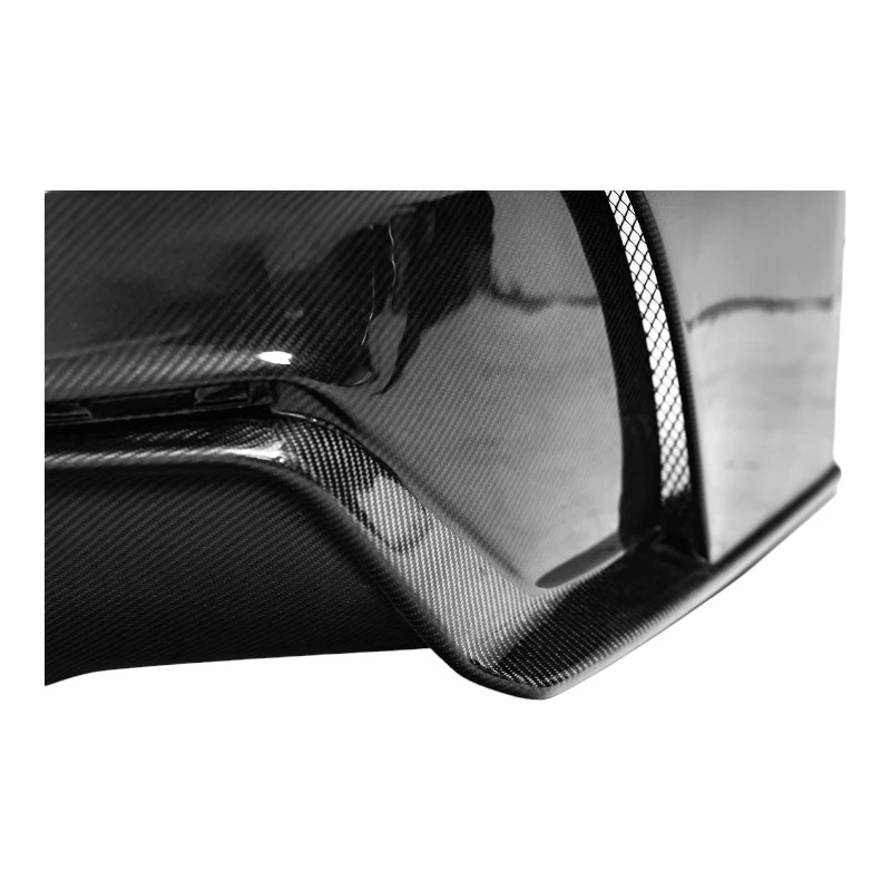 BMW M3/M4 F80/F82 Pre-Preg (Kuru) Karbon Fiber Arka Tampon