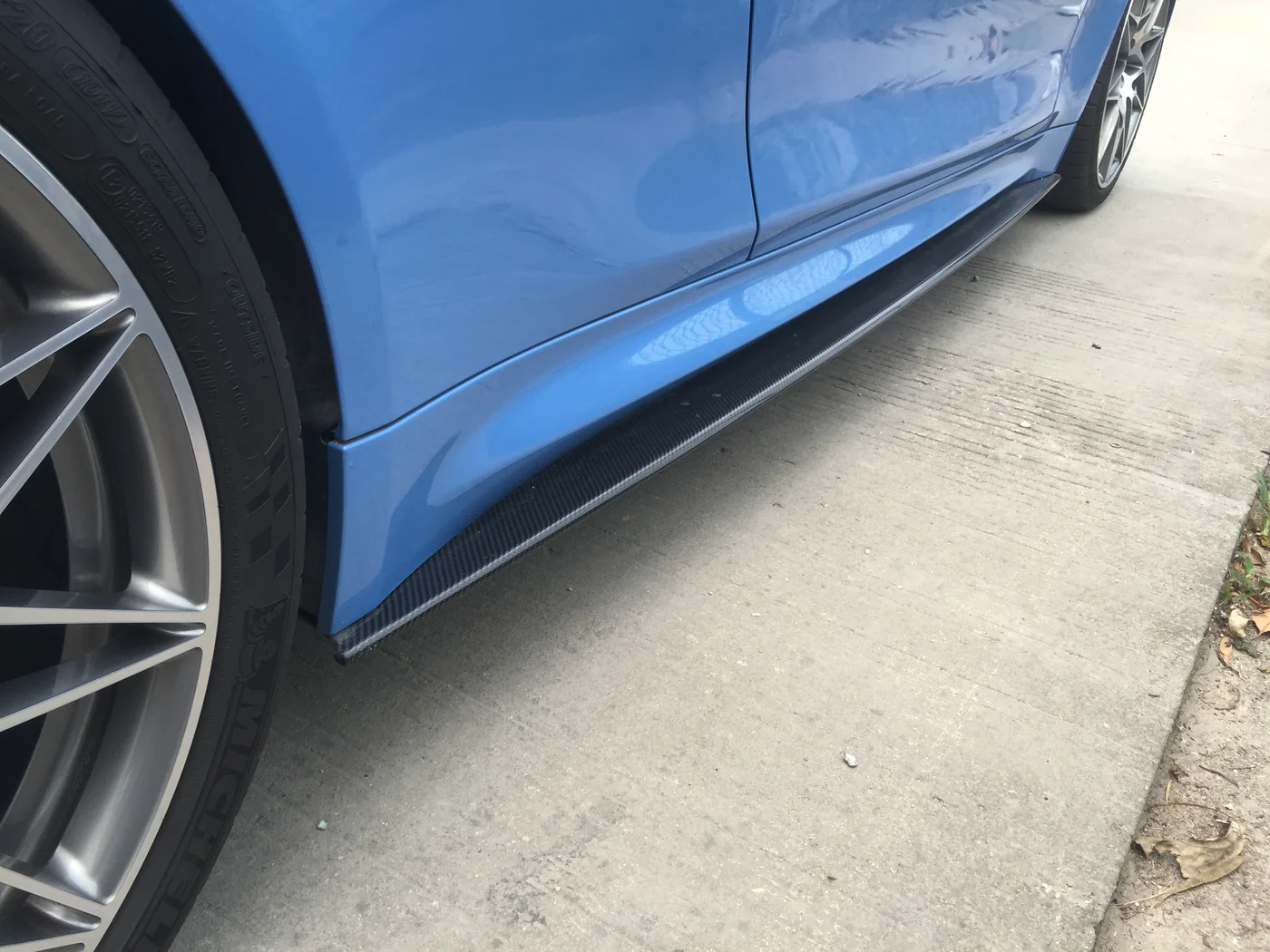 BMW M3/M4 F80/F82 Pre-Preg (Kuru) Karbon Fiber MP Yan Marşpiyel