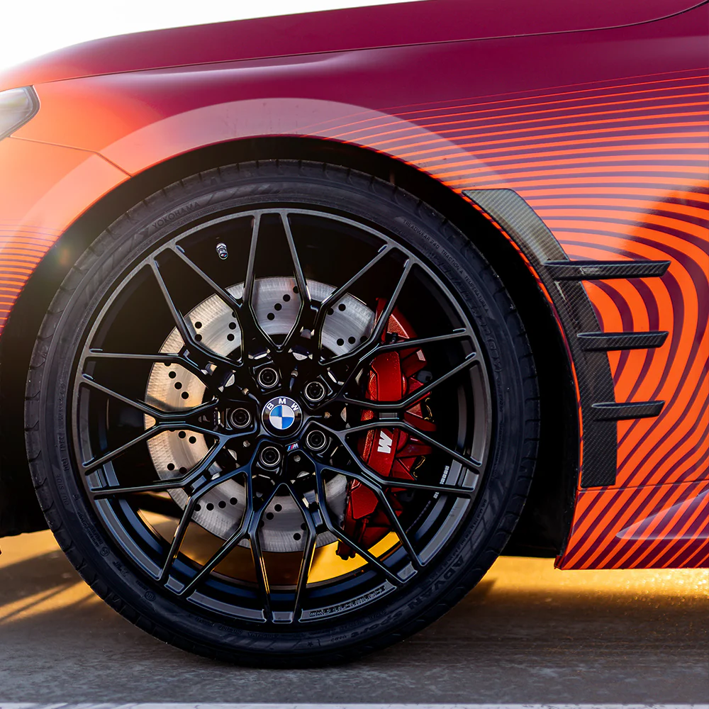 BMW M2 G87 Pre-Preg (Kuru) Karbon Fiber Ön Çamurluk Hava Yüzgeci