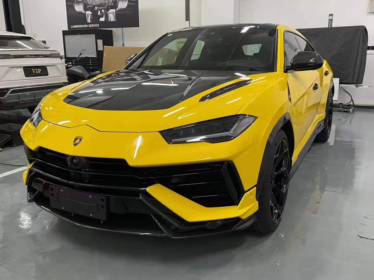 LAMBORGHINI URUS Pre-Preg (Kuru) Karbon Fiber S/Performante Kaput