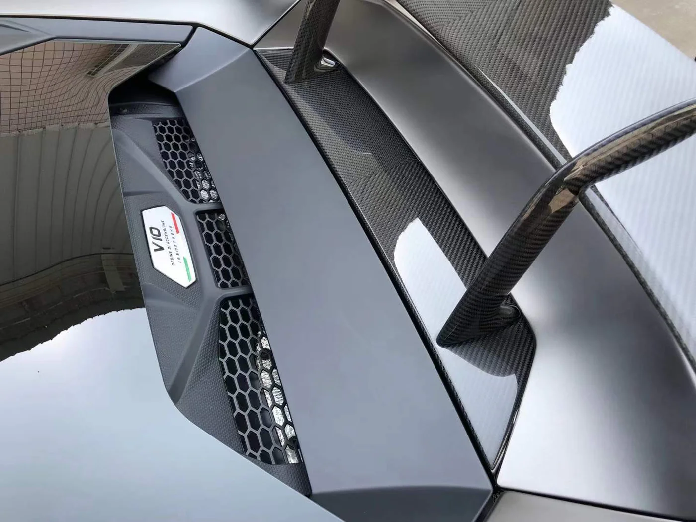 LAMBORGHINI HURACAN Pre-Preg (Kuru) Karbon Fiber SD Spoiler