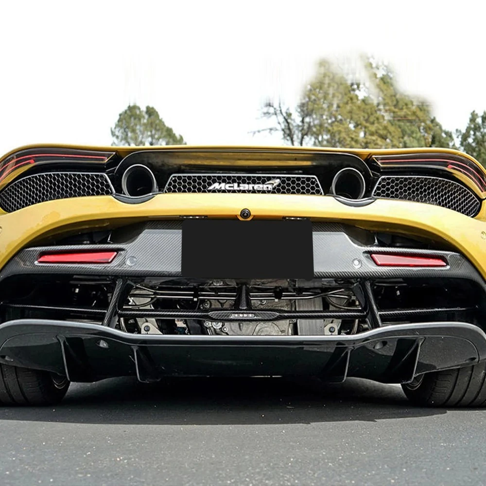 MCLAREN 720S Pre-Preg (Kuru) Karbon Fiber Arka Tampon Ek