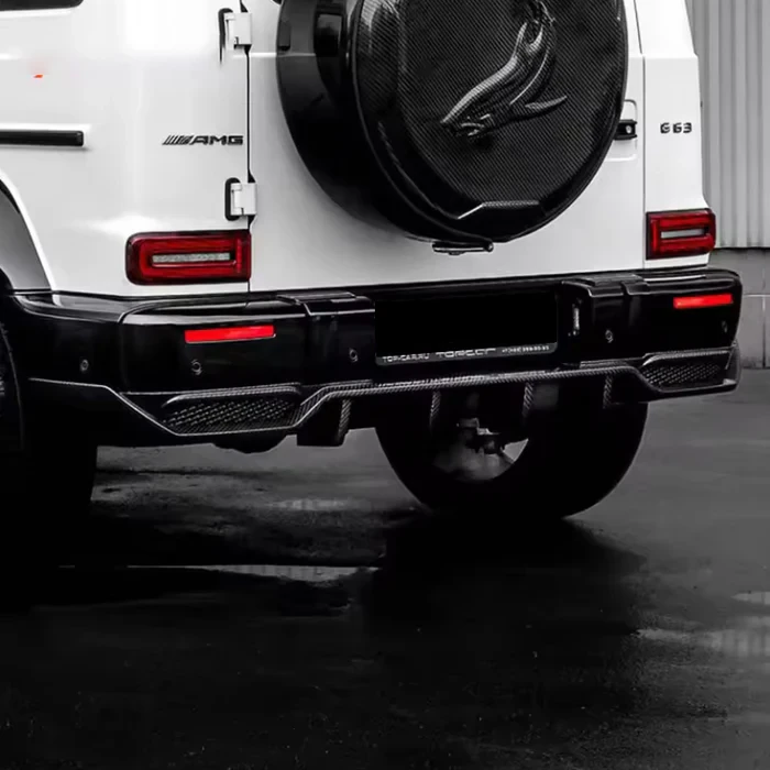 MERCEDES-BENZ AMG W463 Dry Carbon Fiber Rear Diffuser