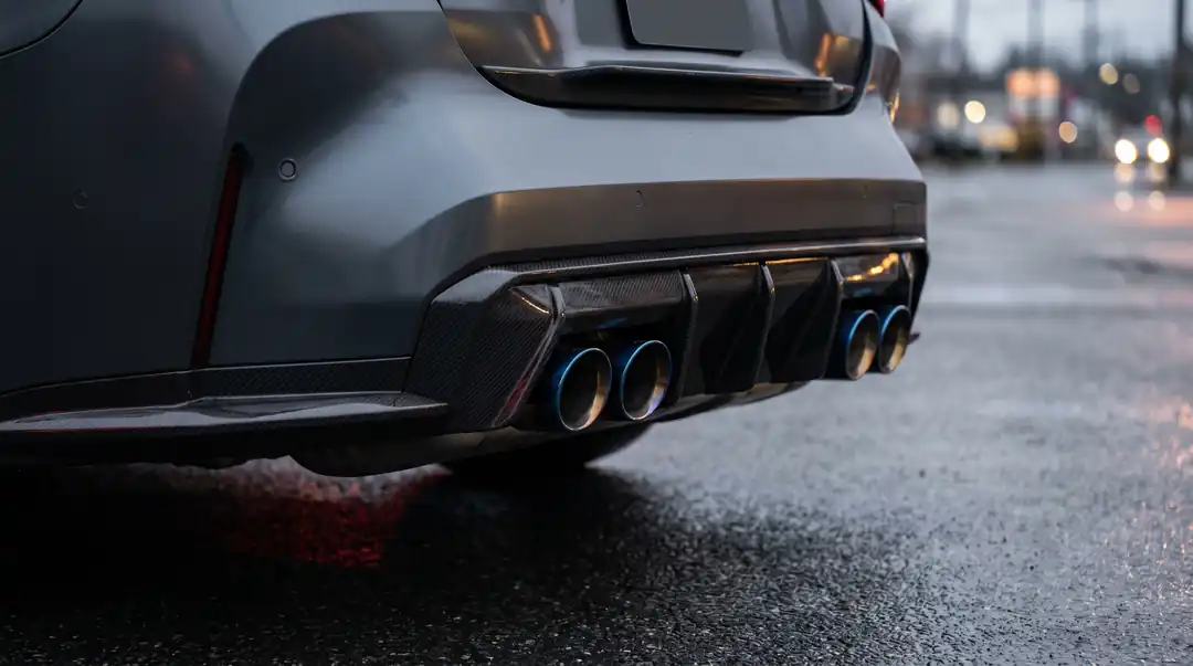 A carbon rear diffuser and quad titanium exhaust tips&nbsp;