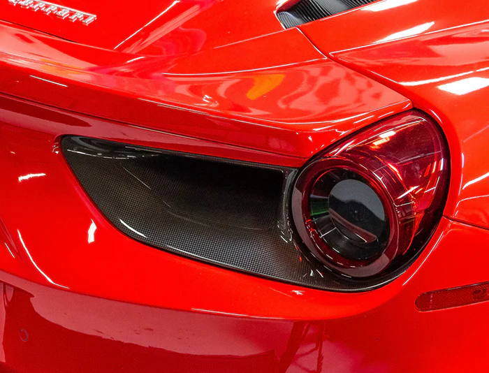 FERRARI 488 GTB/SPIDER Pre-Preg (Kuru) Karbon Fiber SN Arka Far Çerçeve