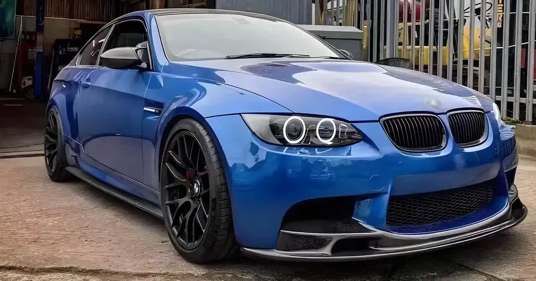 BMW M3 E90/E92 Pre-Preg (Kuru) Karbon Fiber V Ön Lip