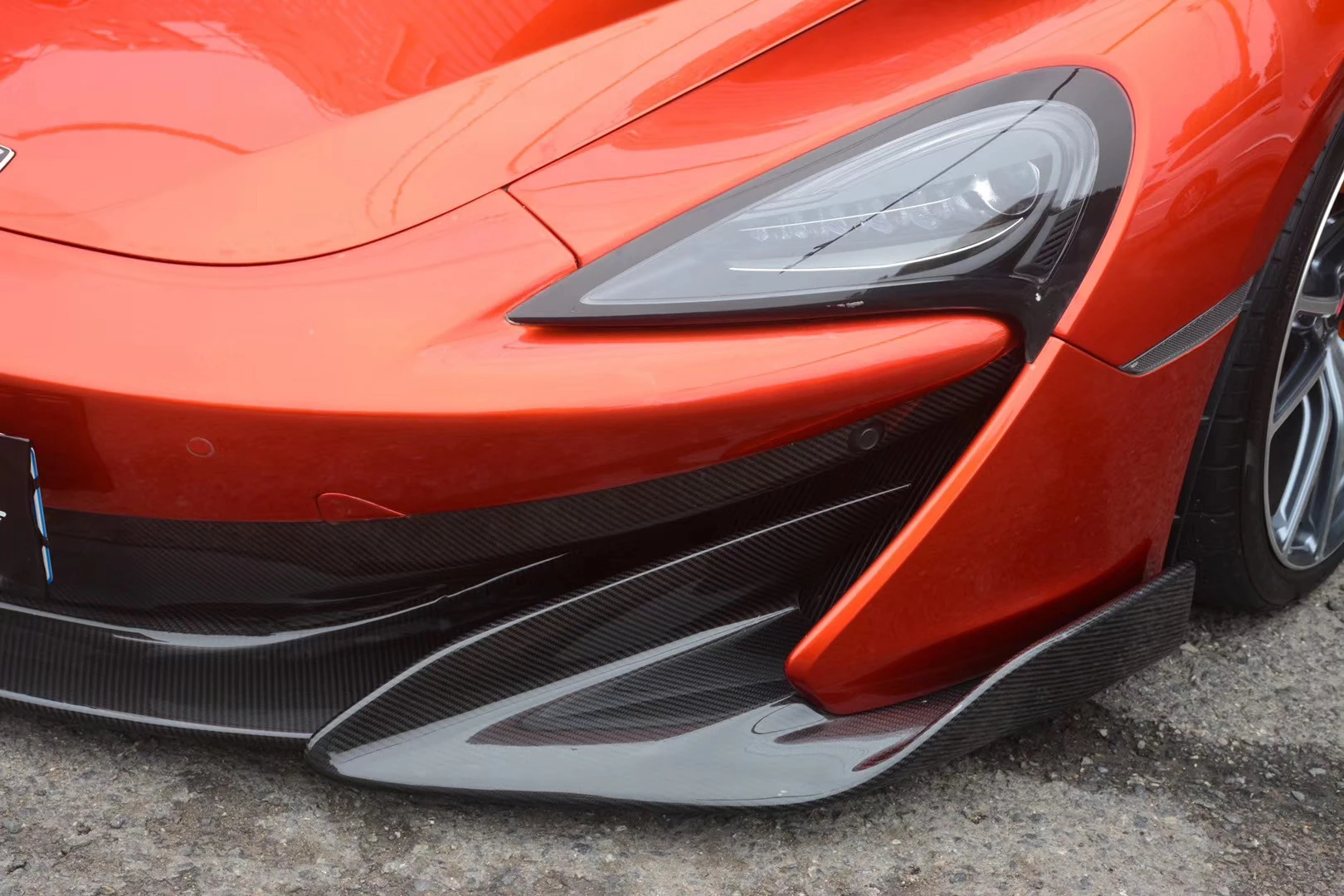 MCLAREN 540C/570S Dry Carbon Fiber 675LT Body Kit