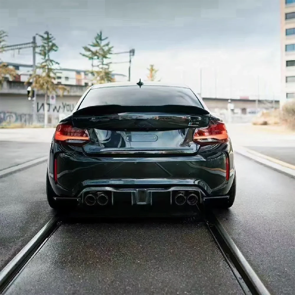 BMW M2 F87 Pre-Preg (Kuru) Karbon Fiber KS Arka Difüzör