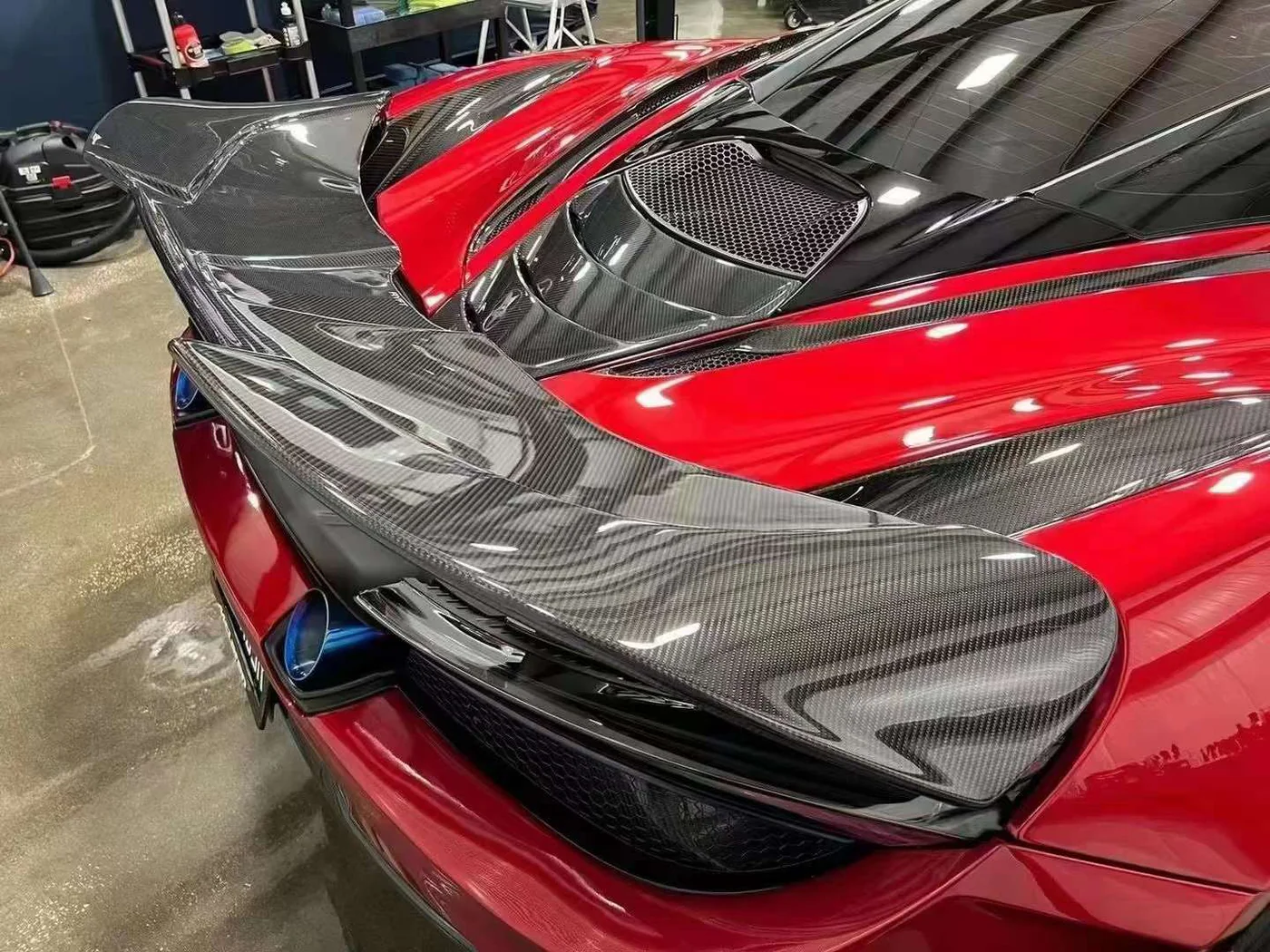 MCLAREN 720S Dry Carbon Fiber RY Spoiler