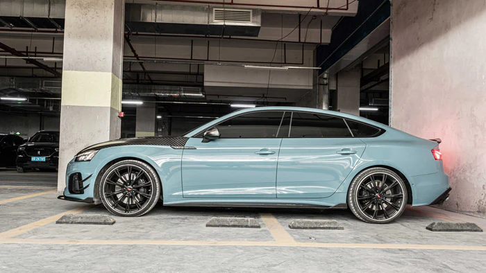 AUDI A5/S5 B9 PA Dry Carbon Fiber Side Skirt