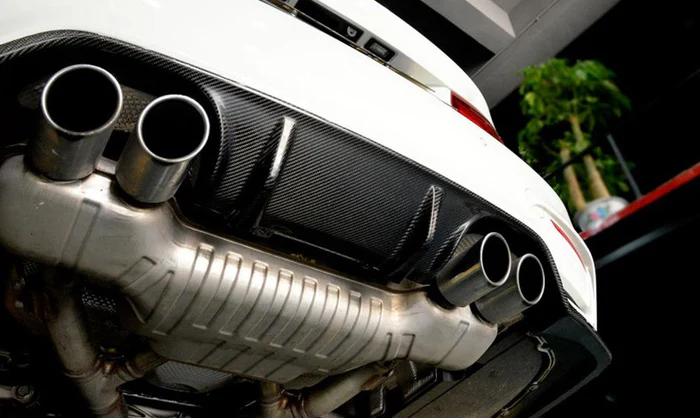 BMW M3/M4 F80/F82 Pre-Preg (Kuru) Karbon Fiber 3D Arka Difüzör