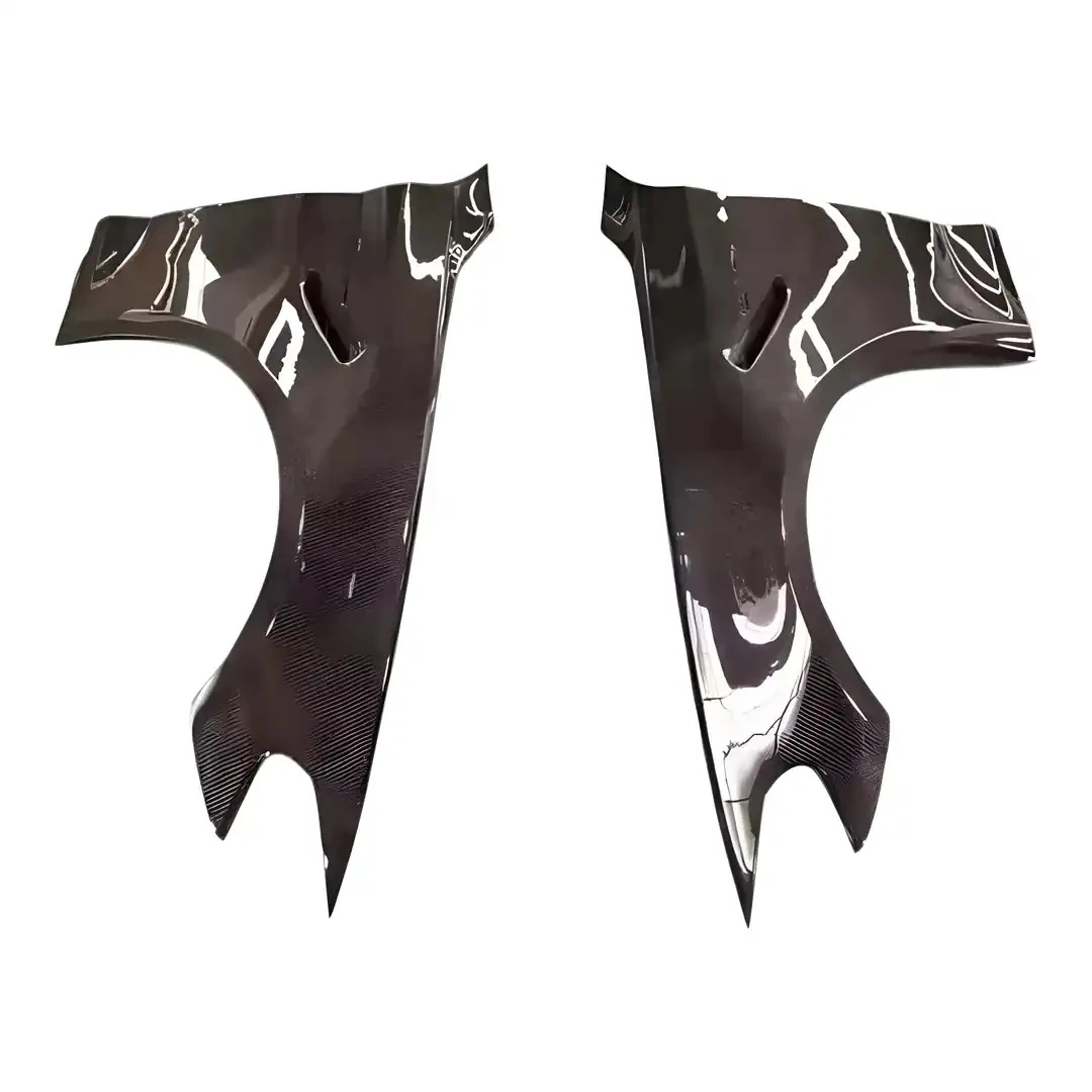 BMW M5 F90 Pre-Preg (Kuru) Karbon Fiber Ön Çamurluk