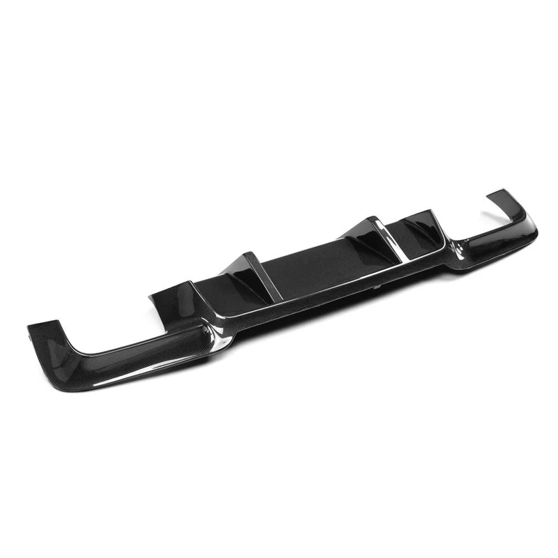 BMW M5 F10 Pre-Preg (Kuru) Karbon Fiber Arka Difüzör