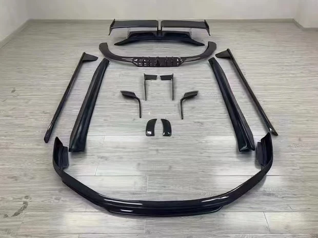 PORSCHE 911 Pre-Preg (Kuru) Karbon Fiber TA Body Kit