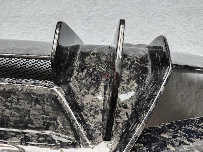 LAMBORGHINI HURACAN Dry - Forged Carbon Fiber Rear Bumper