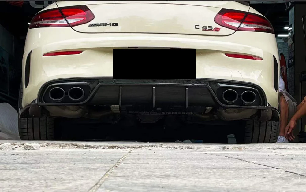 MERCEDES-BENZ AMG W205 Pre-Preg (Kuru) Karbon Fiber Arka Difüzör