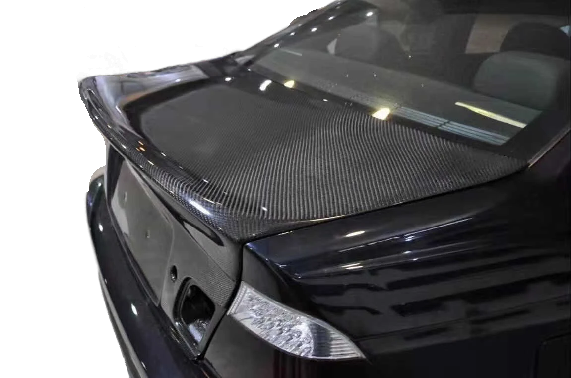 BMW M3 E46 Pre-Preg (Kuru) Karbon Fiber CSL Bagaj Kapağı
