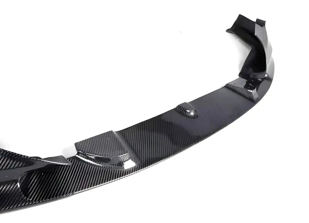BMW M5 F90 Pre-Preg (Kuru) - Forged Karbon Fiber 3D Ön Lip