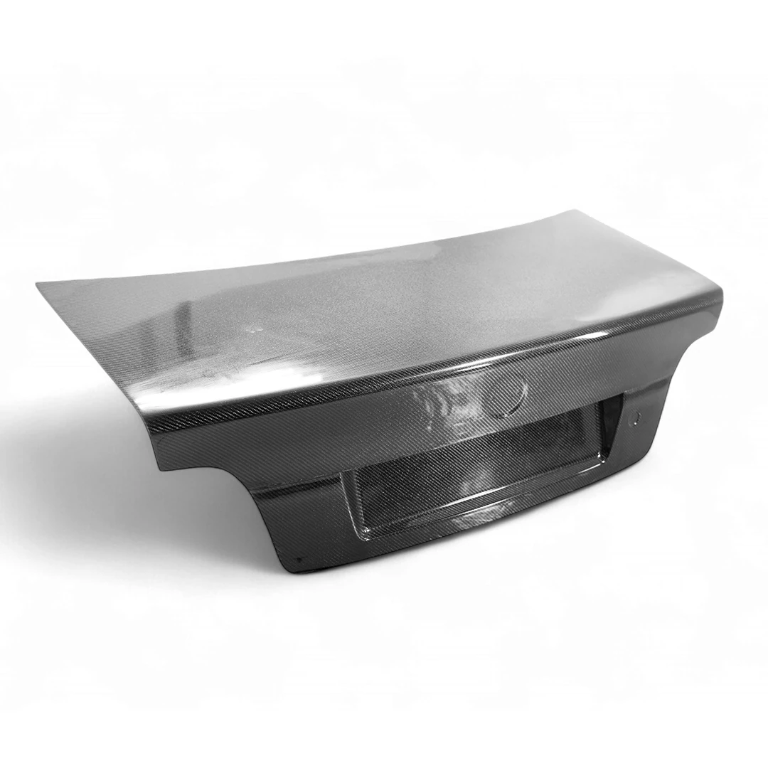 BMW M5 E39 Pre-Preg (Kuru) Karbon Fiber Bagaj Kapağı