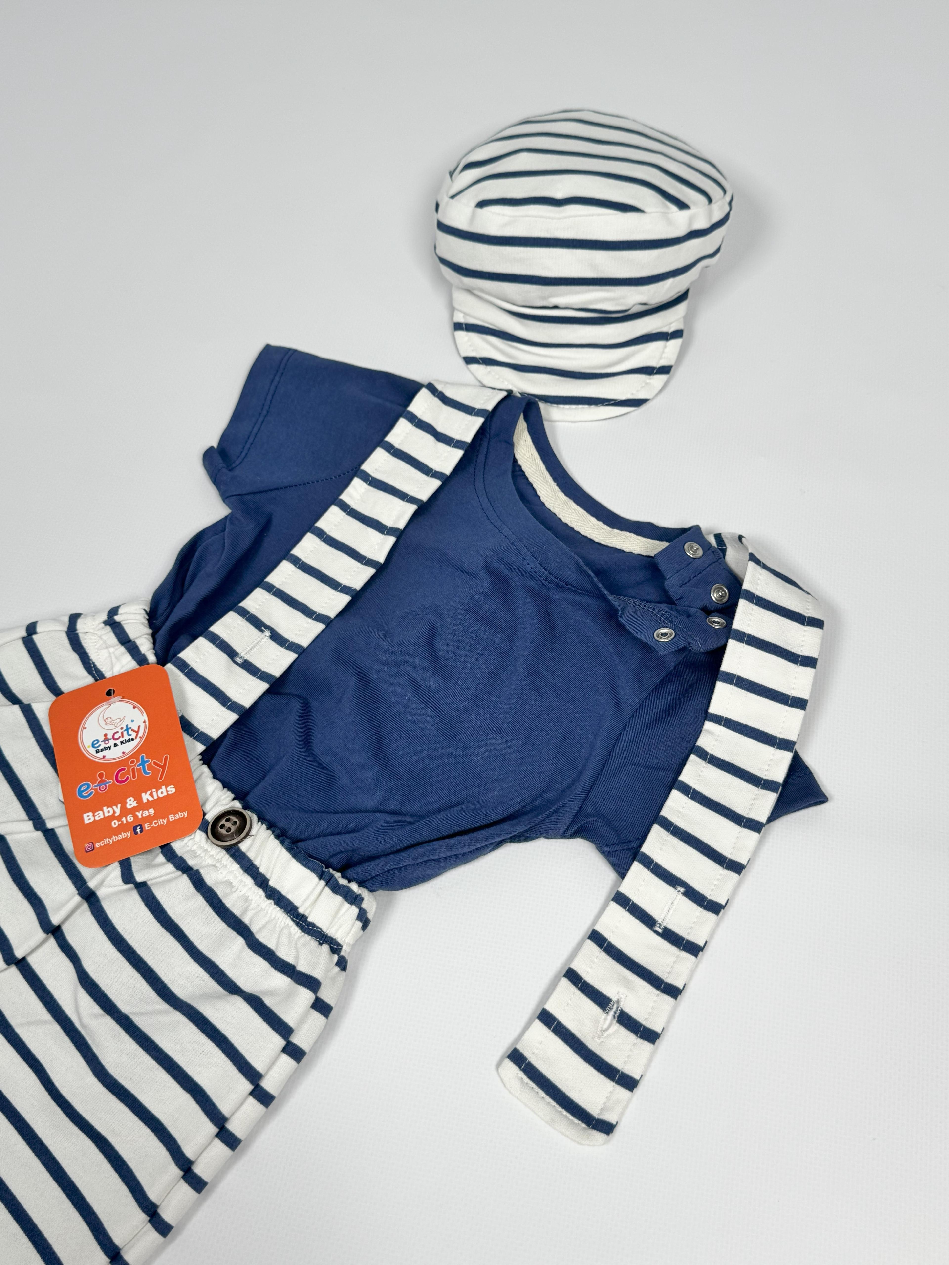ÇİZGİLİ VE ŞAPKALI 3'LÜ TULUM SET