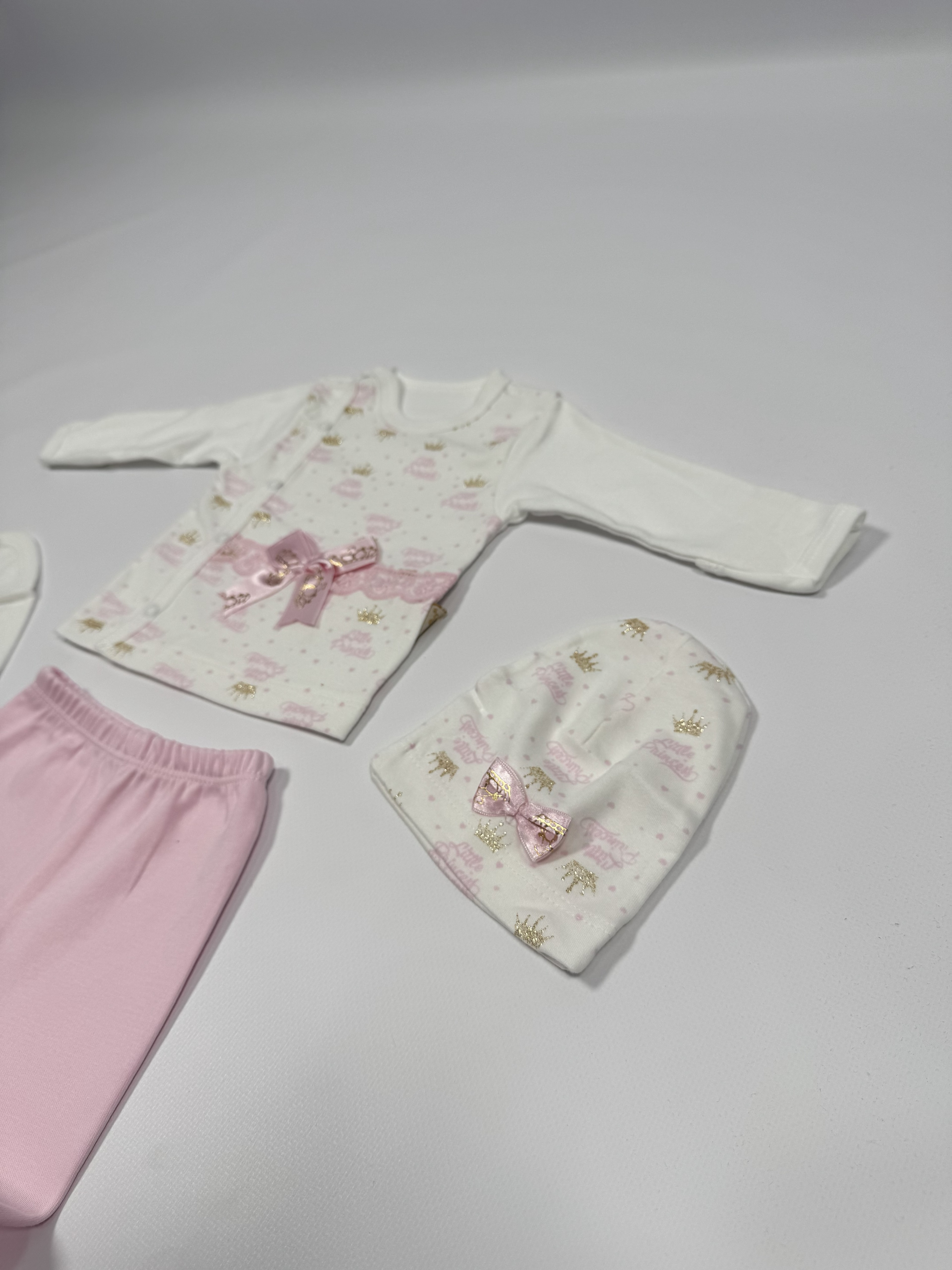 TAÇ DESENLİ YENİ DOĞAN SET