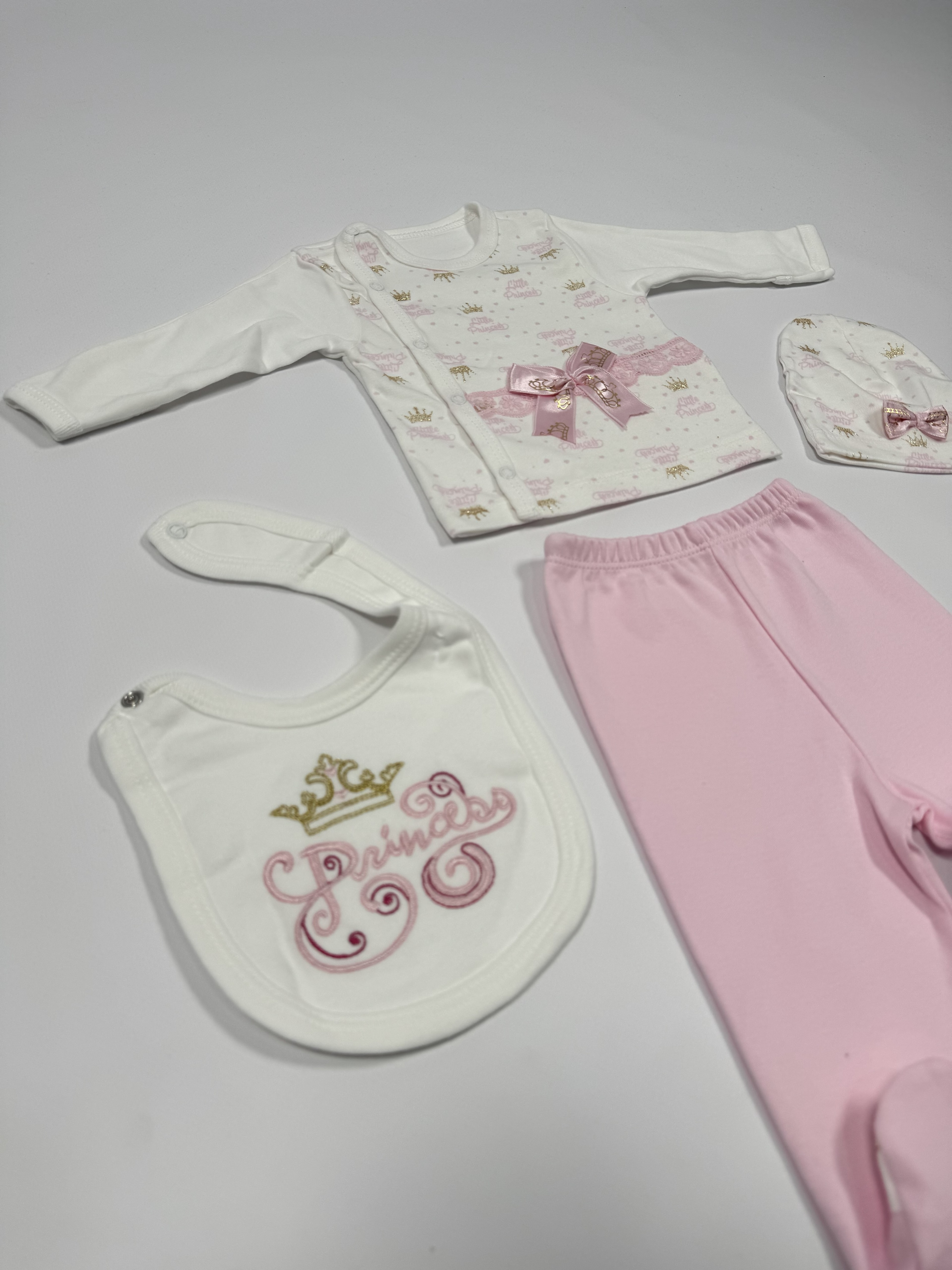 TAÇ DESENLİ YENİ DOĞAN SET