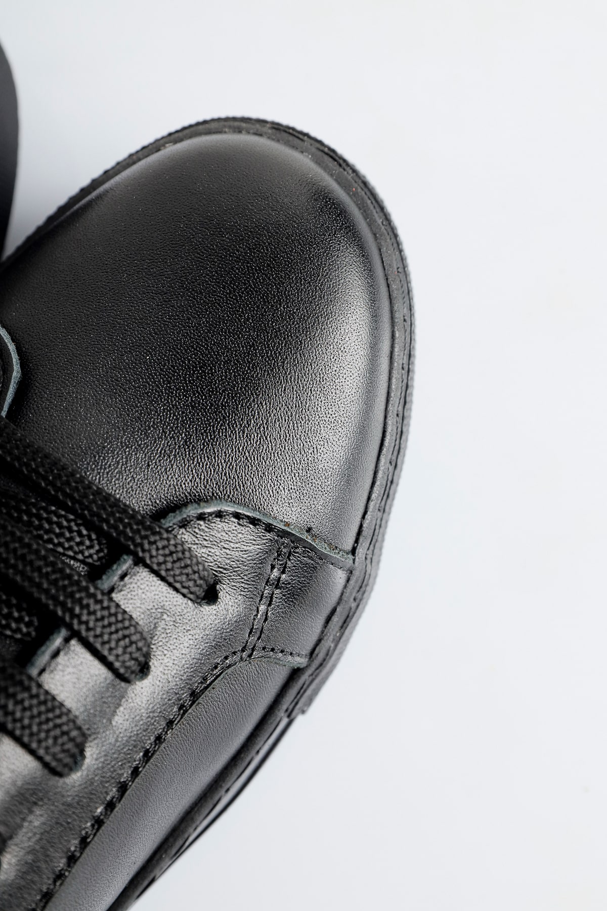NO13 Siyah Hakiki Deri Sneaker