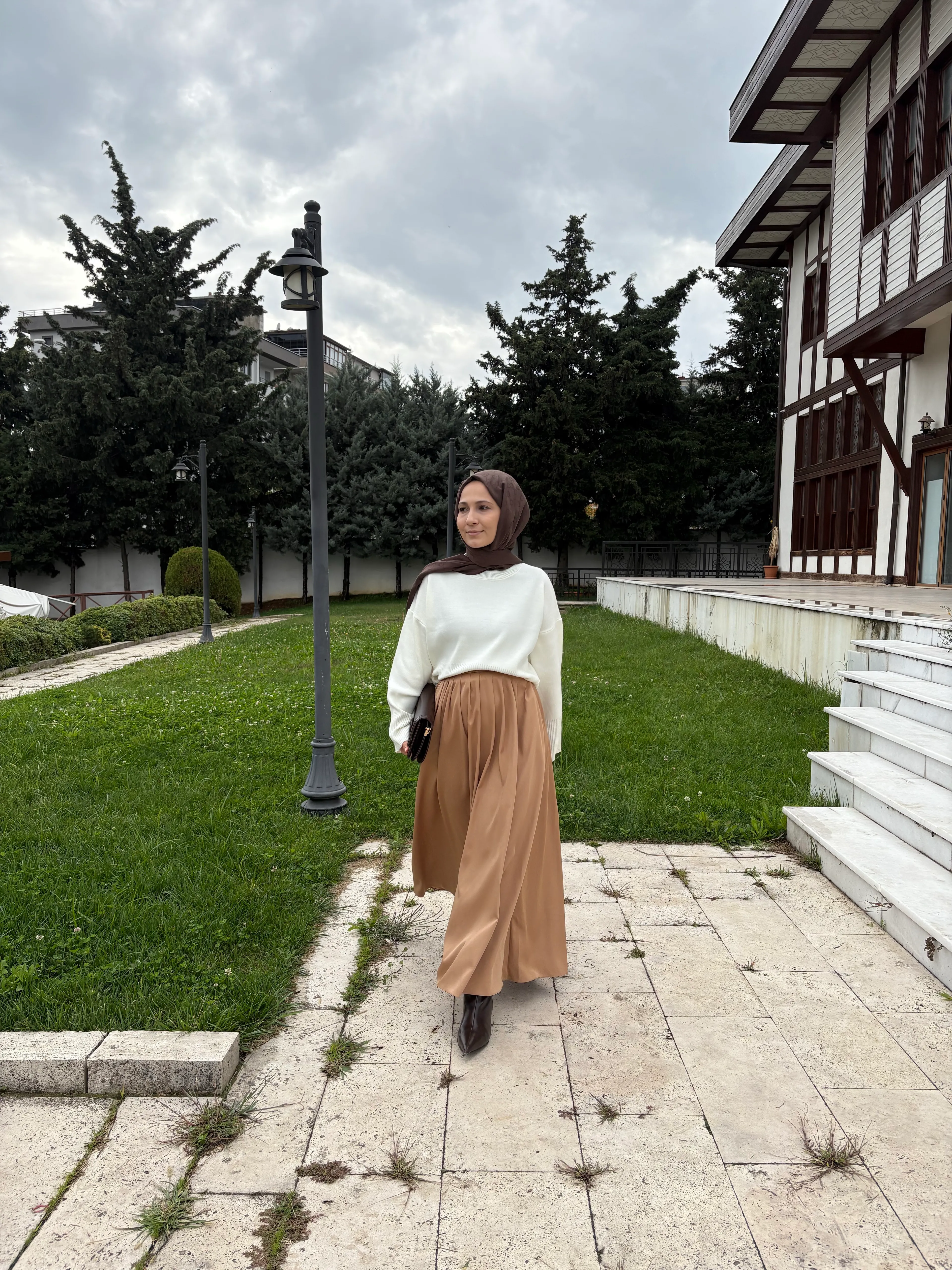 Sık Pile Pamuk Gabardin Etek - Camel main variant image