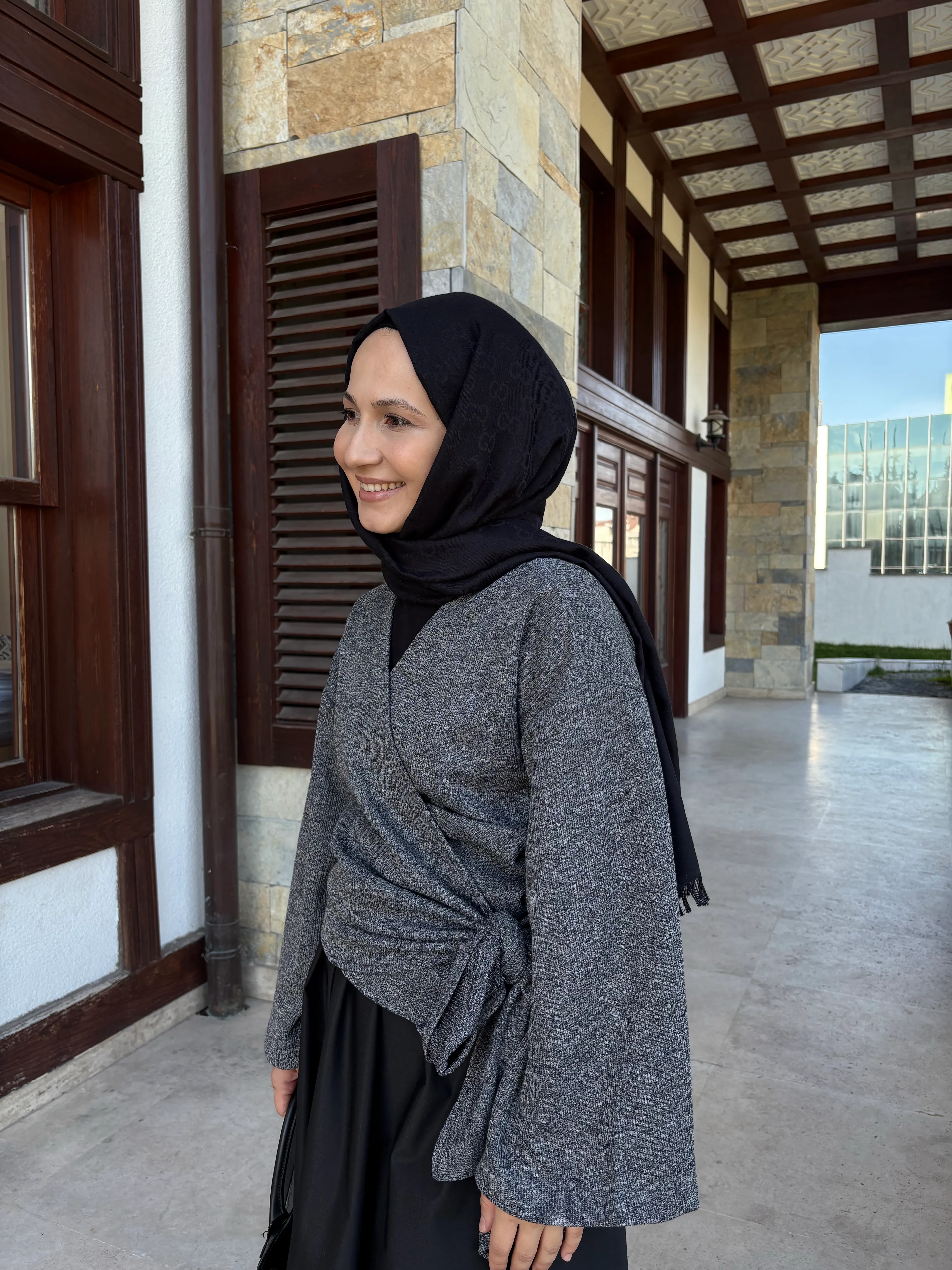 Bağlamalı Hırka - Gri main variant image