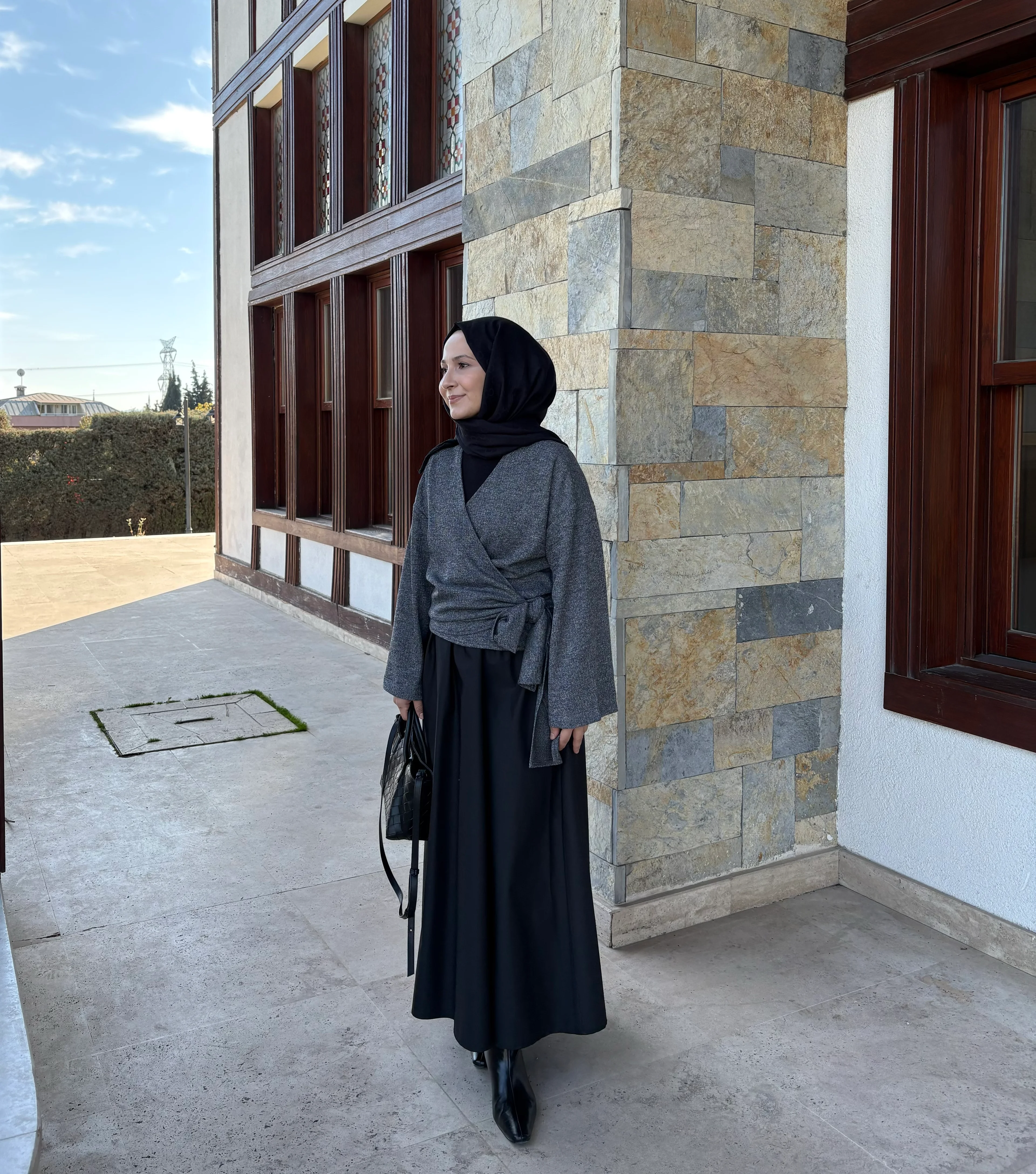 Büzgülü Gabardin Etek-siyah main variant image