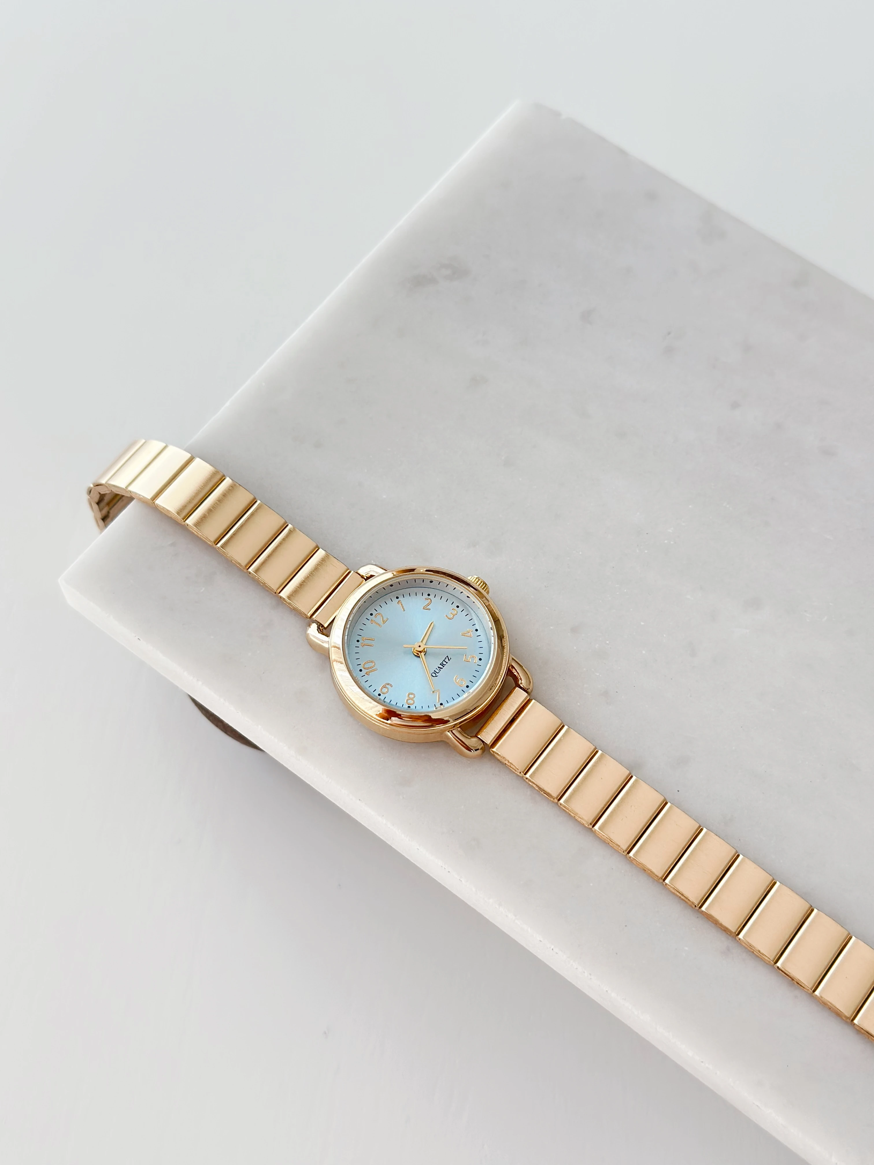 Aritsta Gold Mavi Saat