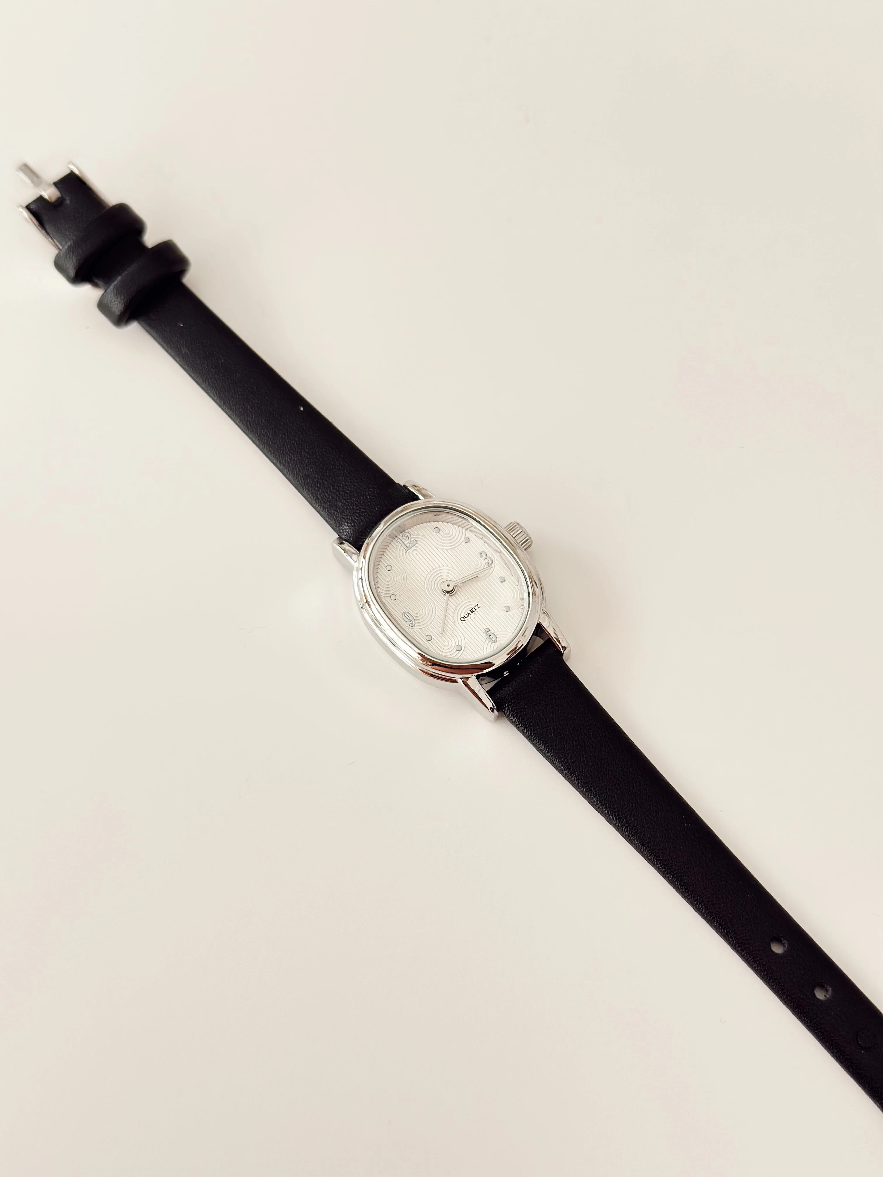 Petric Rodyum Siyah Saat