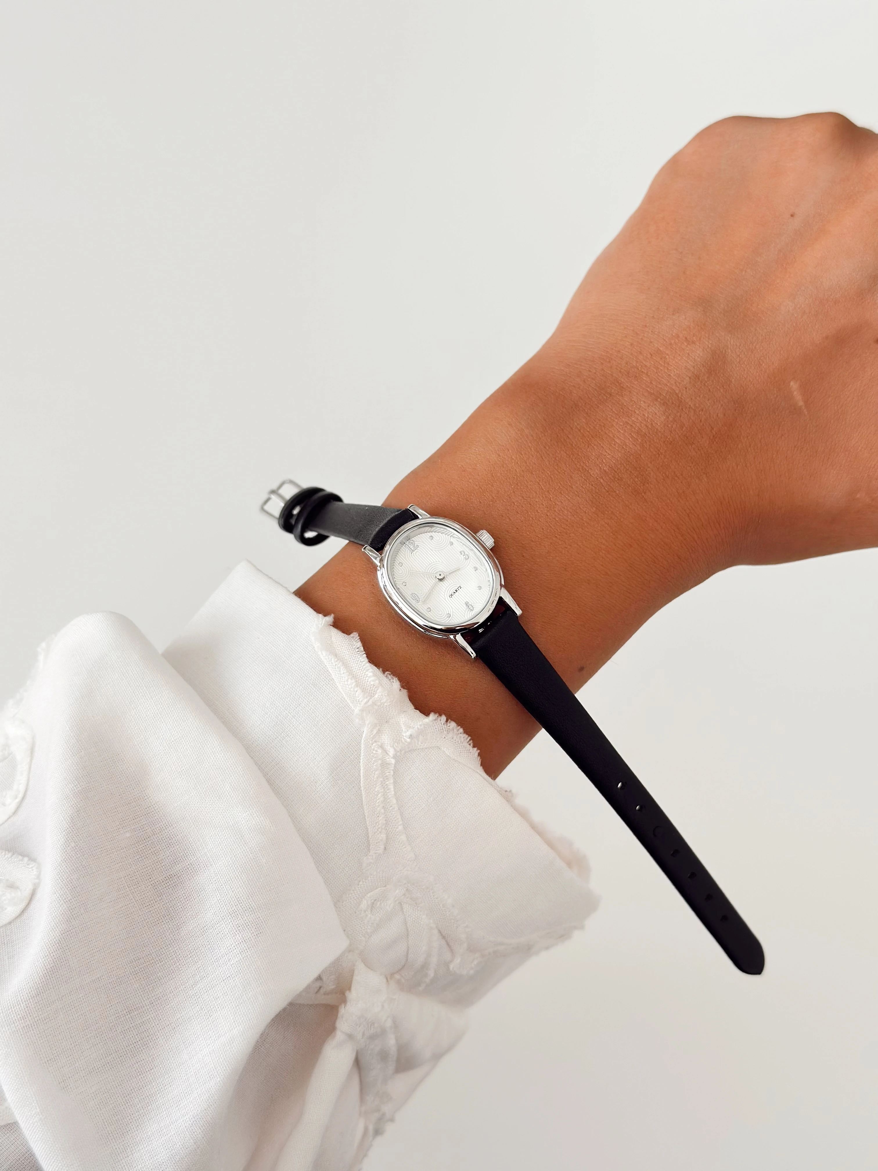 Petric Rodyum Siyah Saat