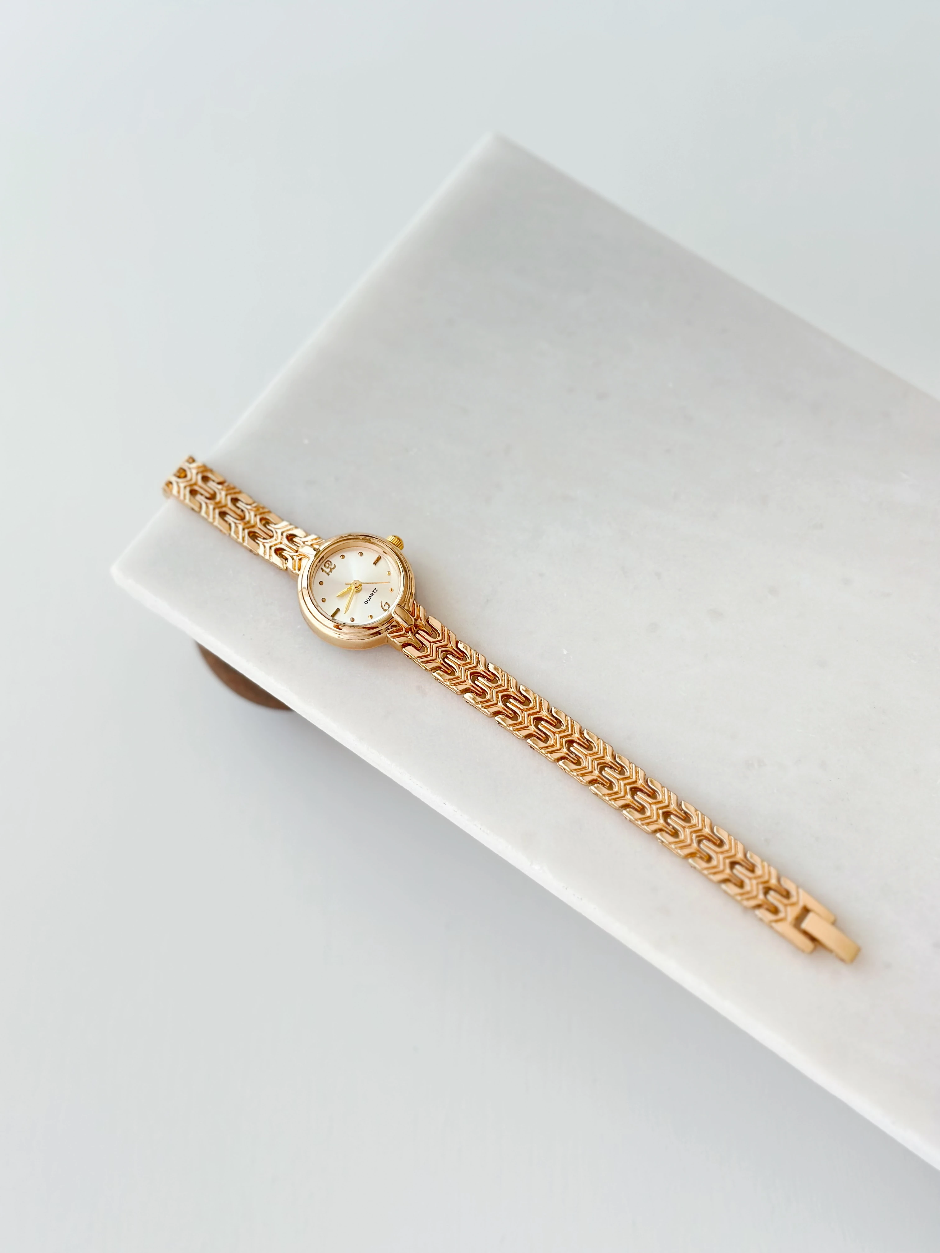 Belis Gold Beyaz Saat