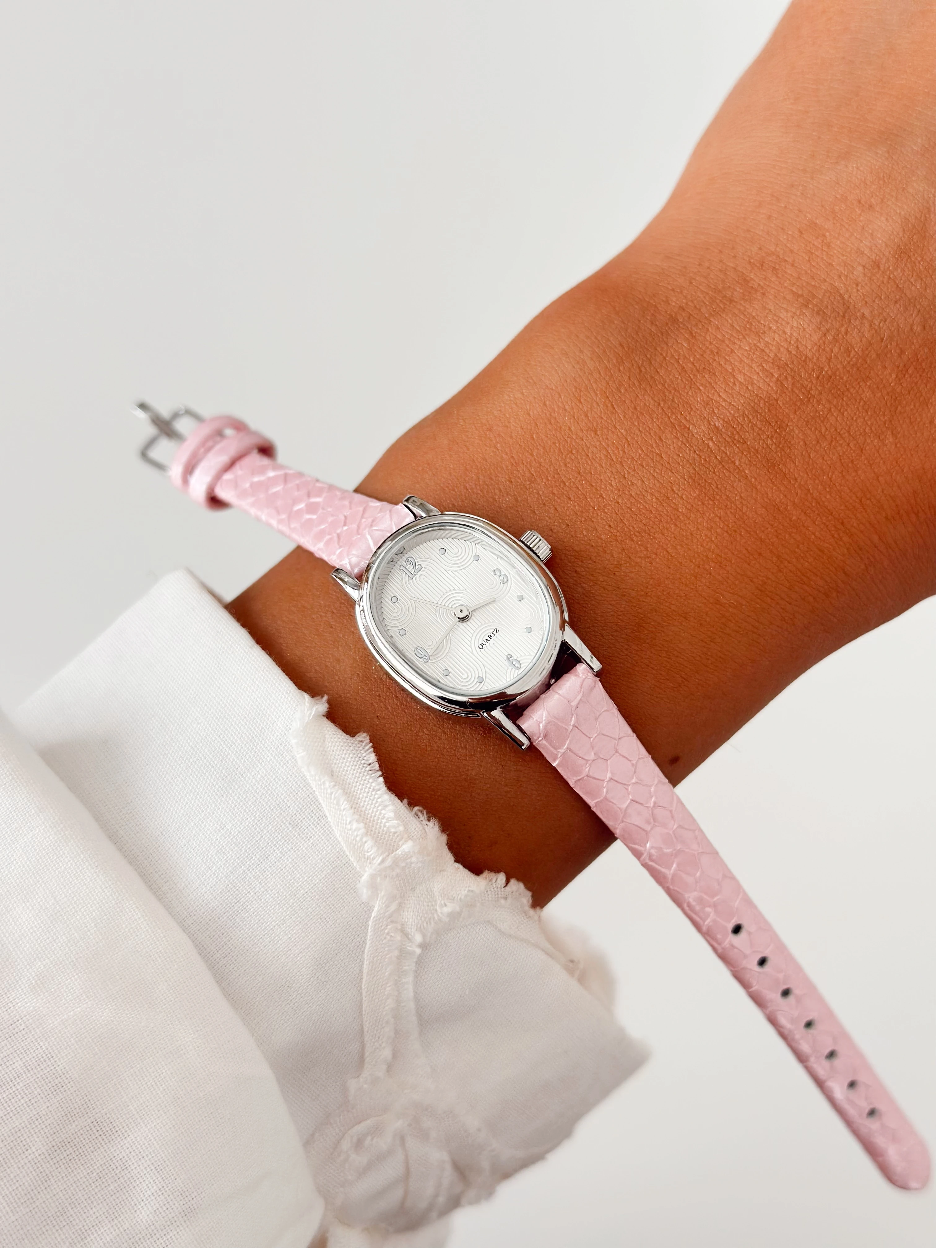 Petric Rodyum Pembe Saat