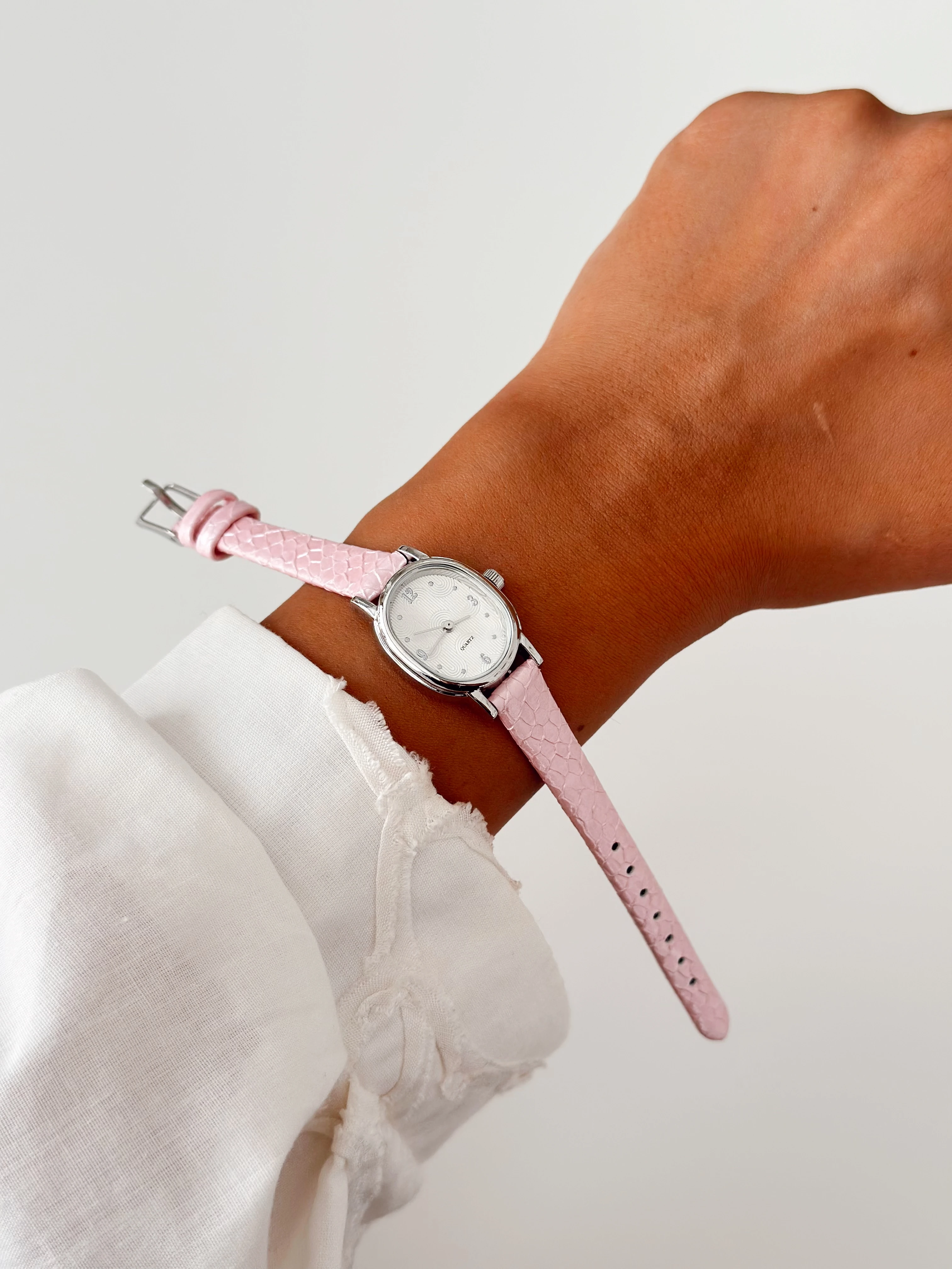 Petric Rodyum Pembe Saat