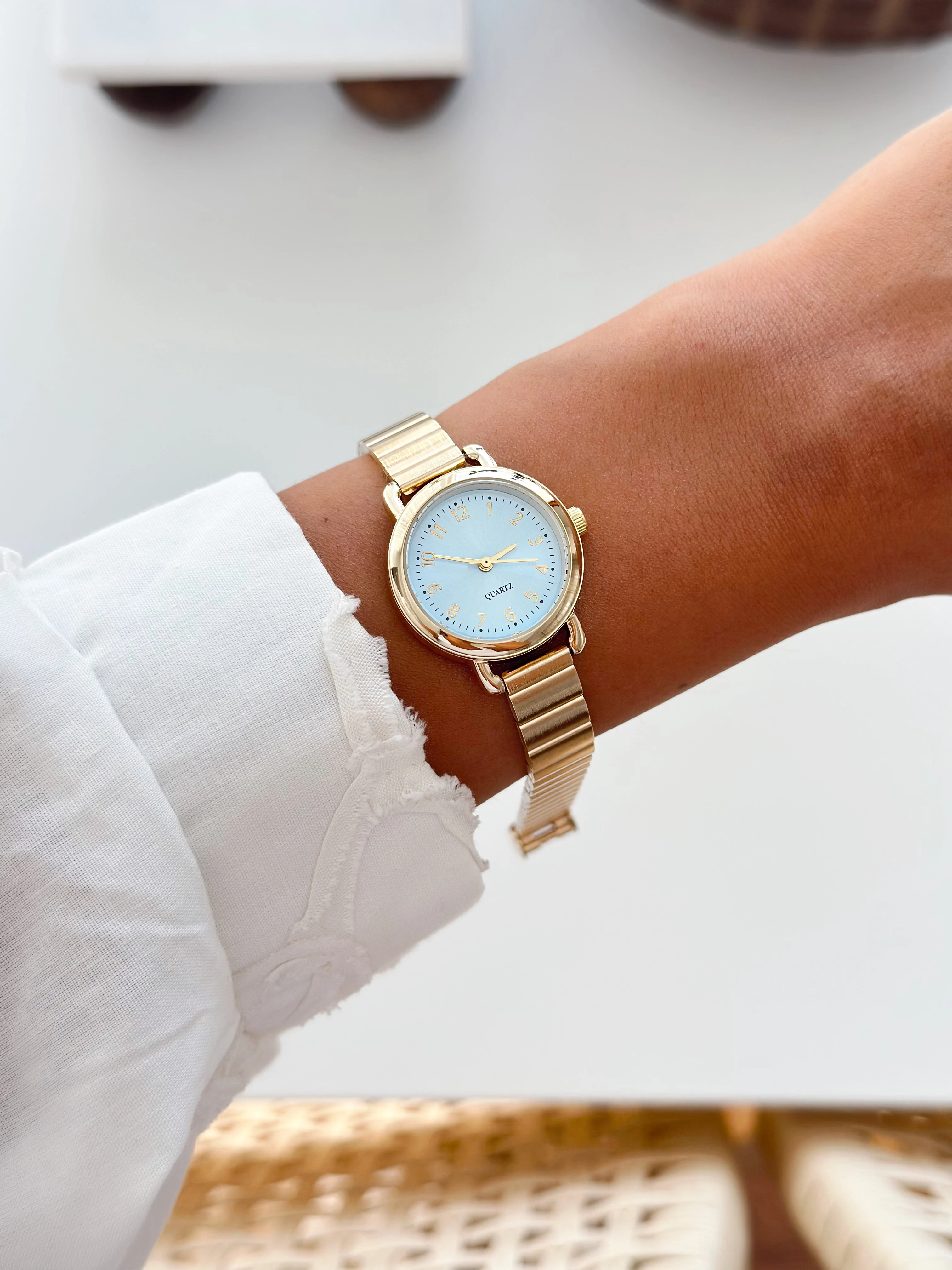 Aritsta Gold Mavi Saat