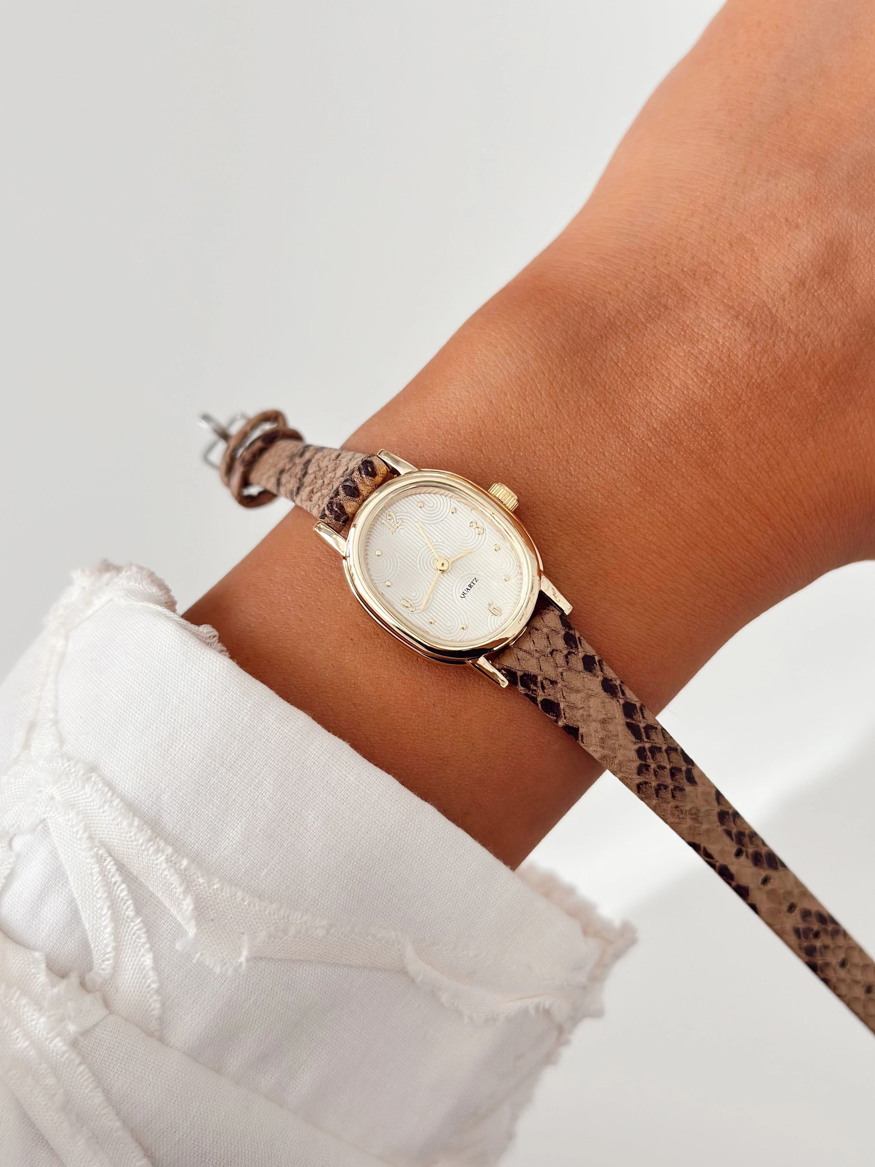 Petric Gold Desen Saat