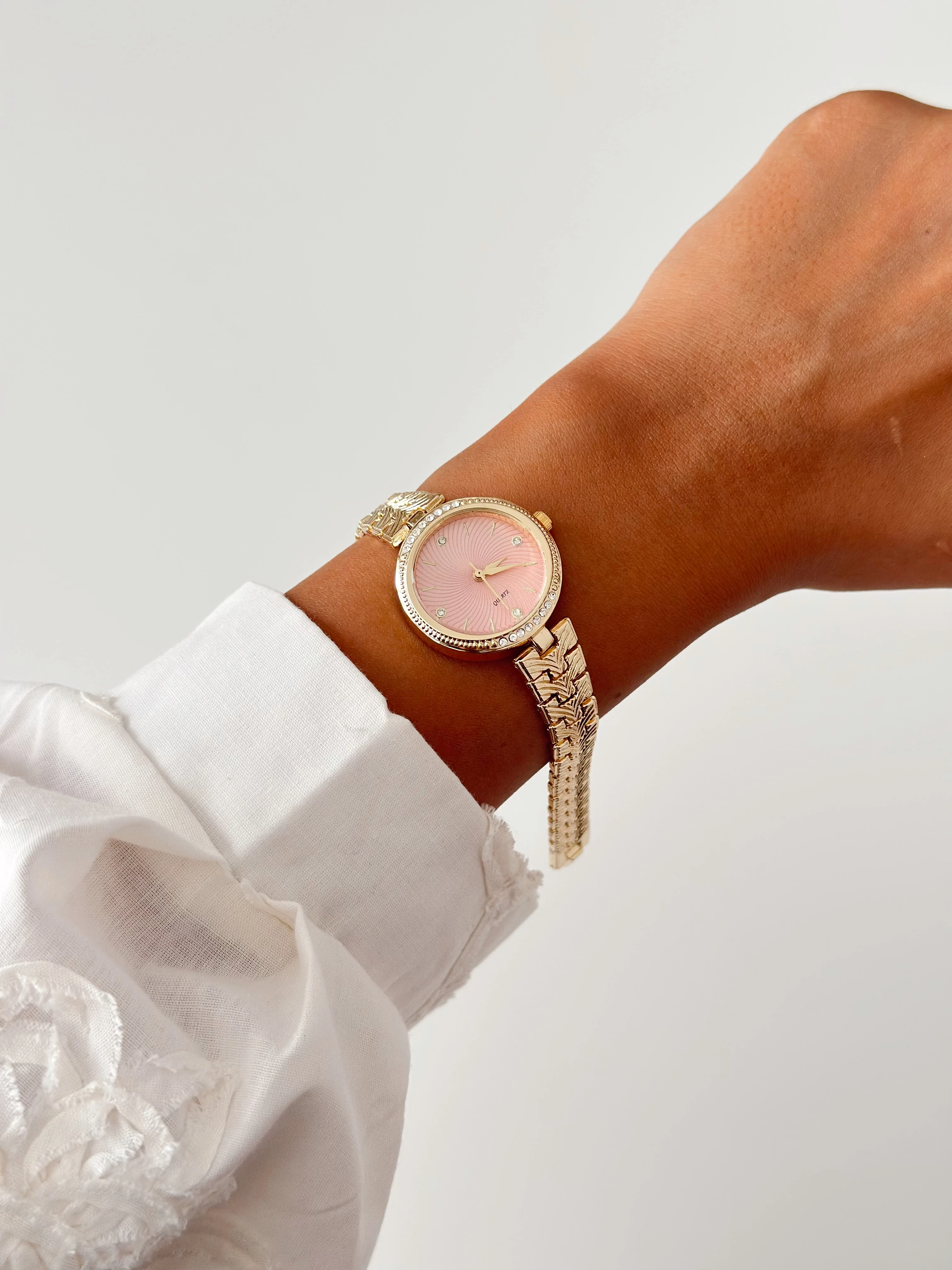 Lucky Gold Pembe Saat