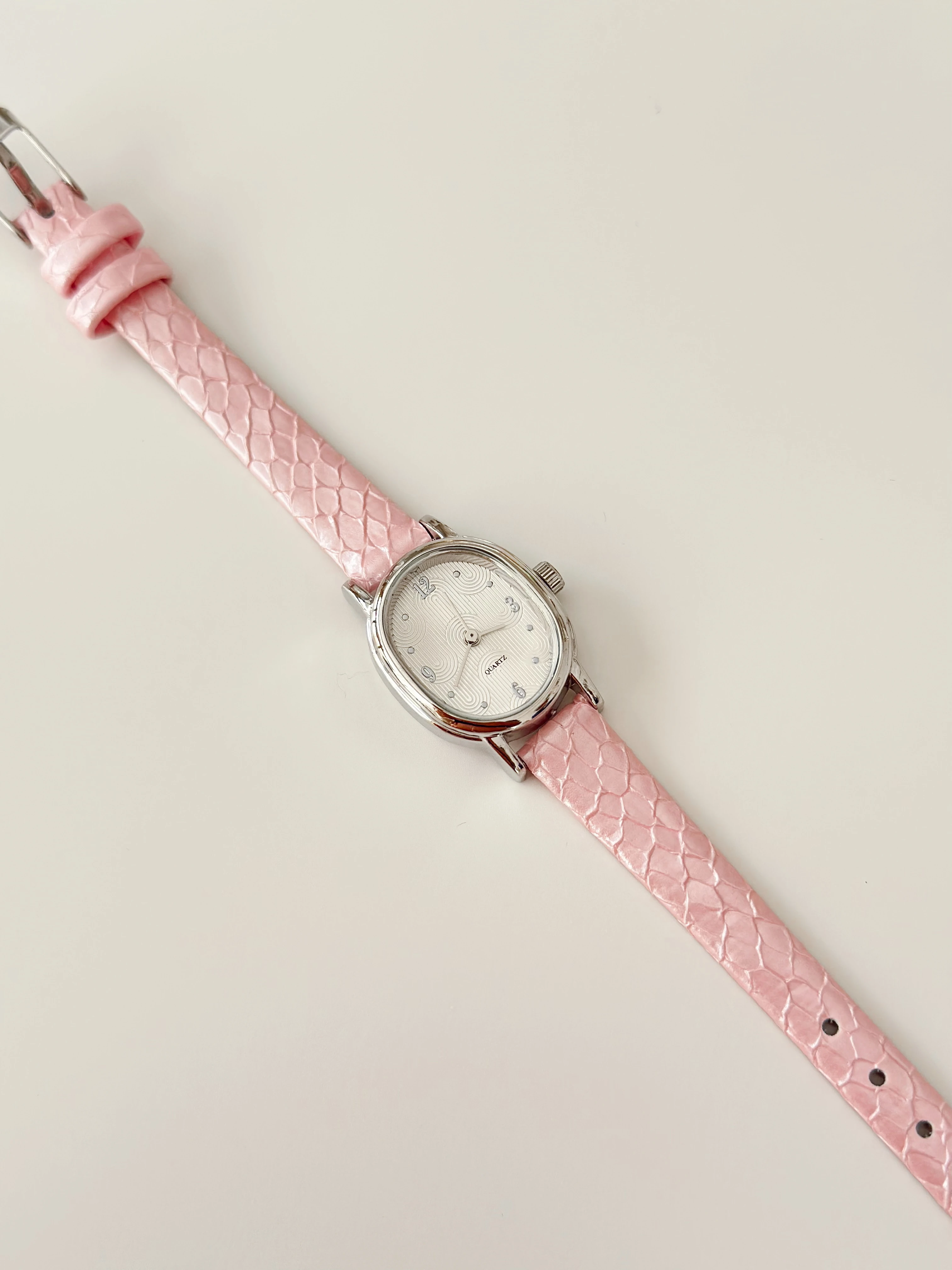 Petric Rodyum Pembe Saat