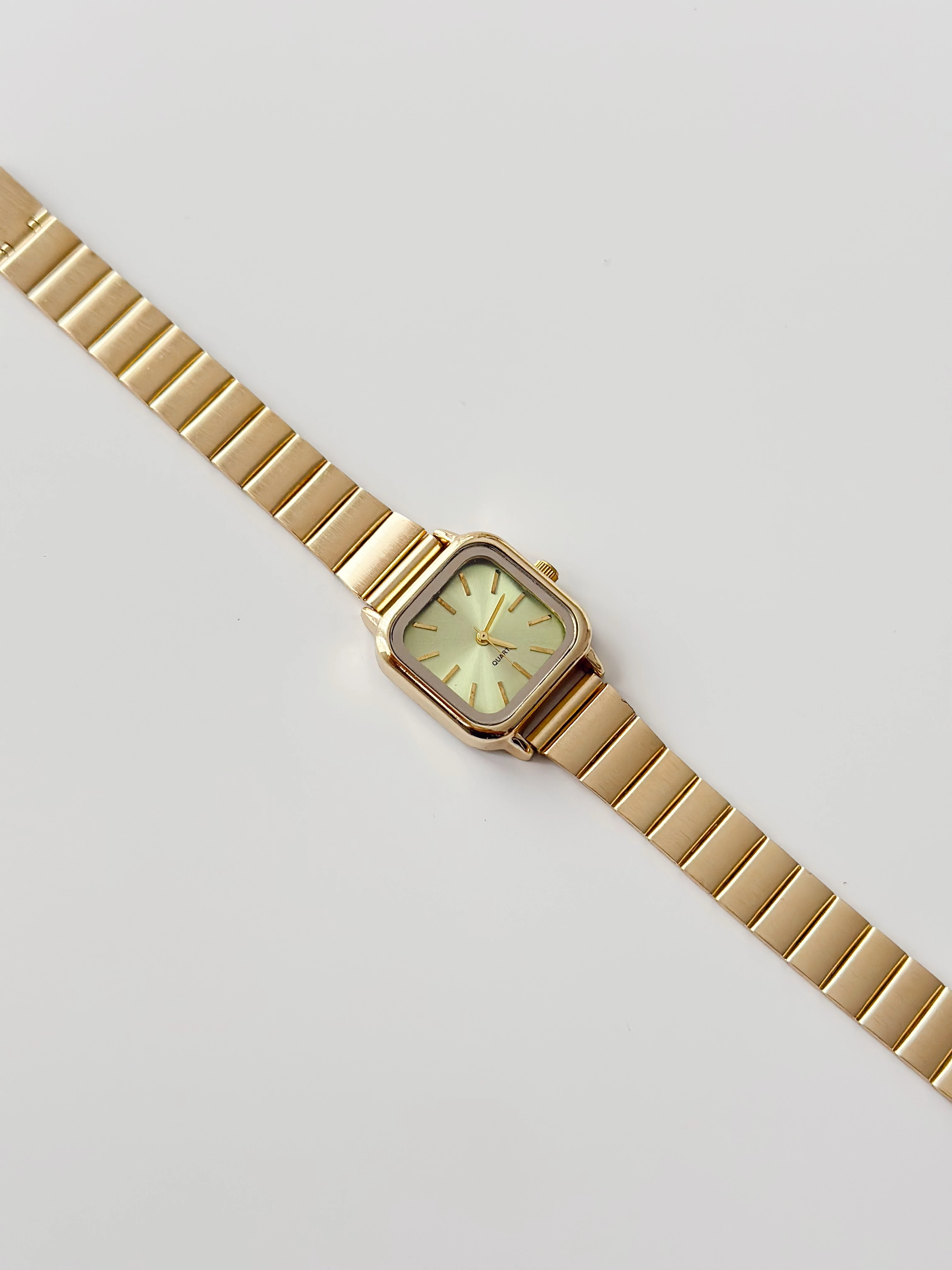 Ciud Gold Yeşil Saat