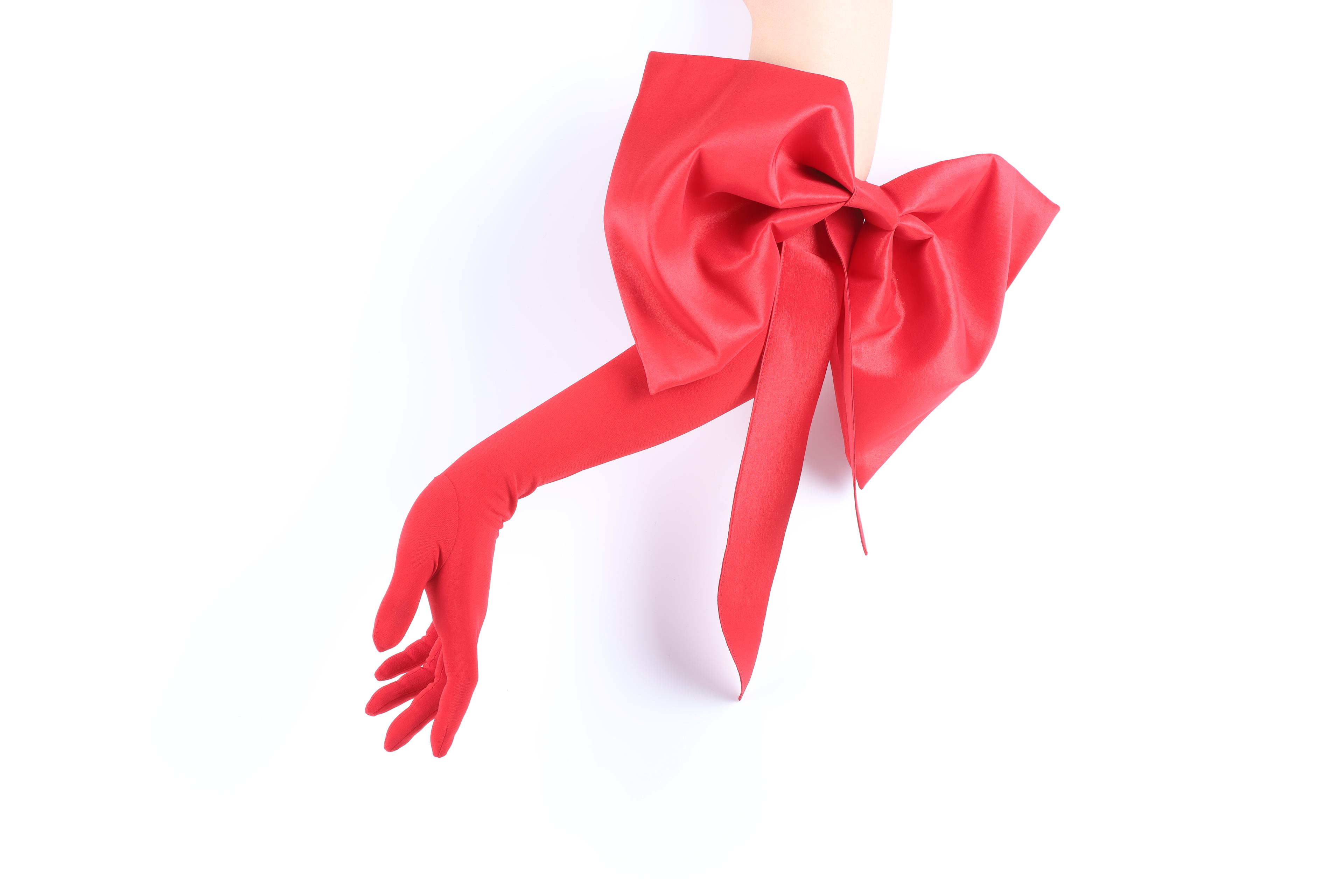 Scarlet Poise